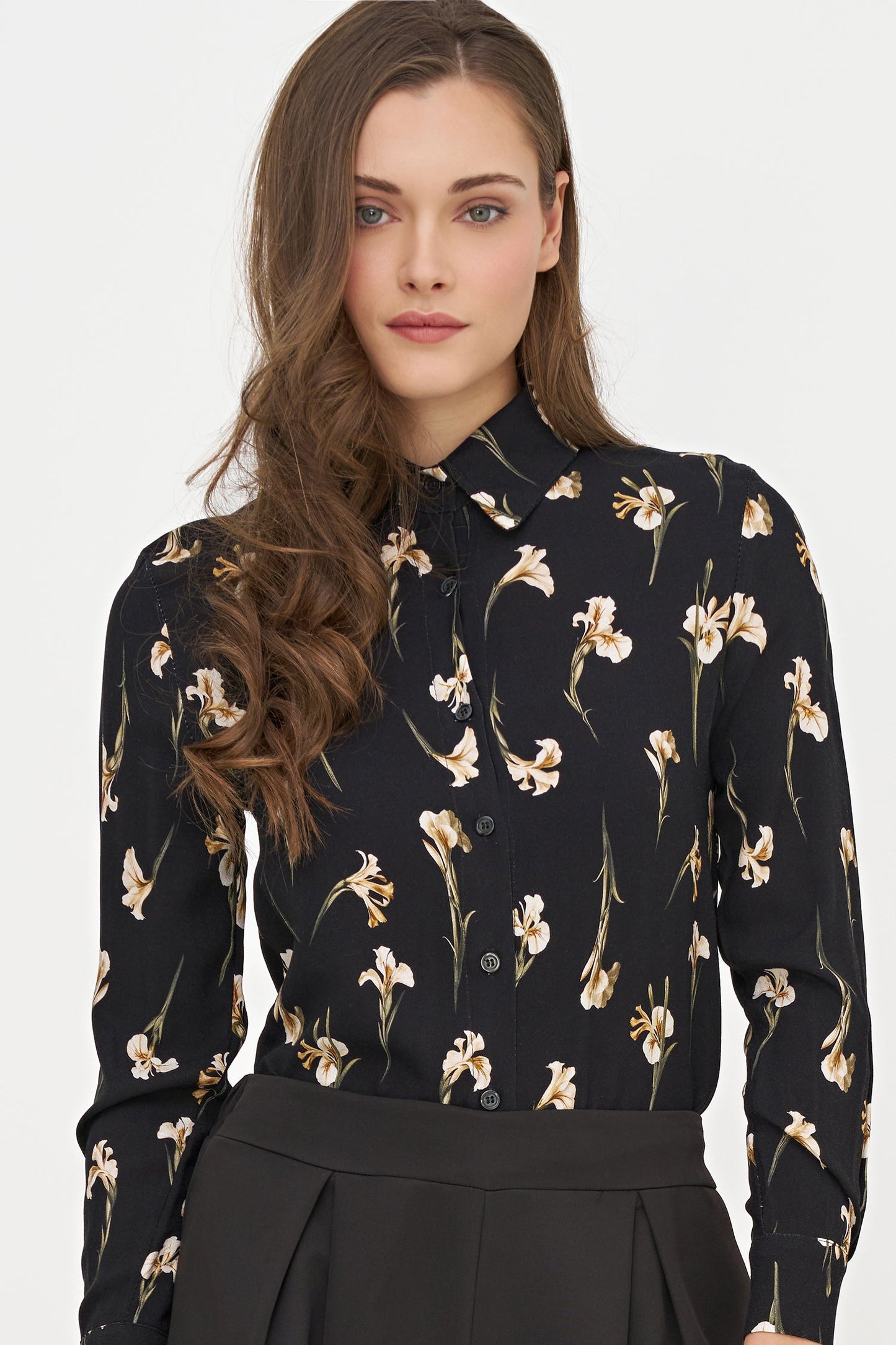 Women's Woven Shirt