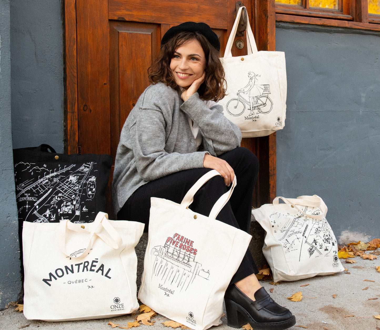 La Métropolitaine Montreal Canvas Tote Bag