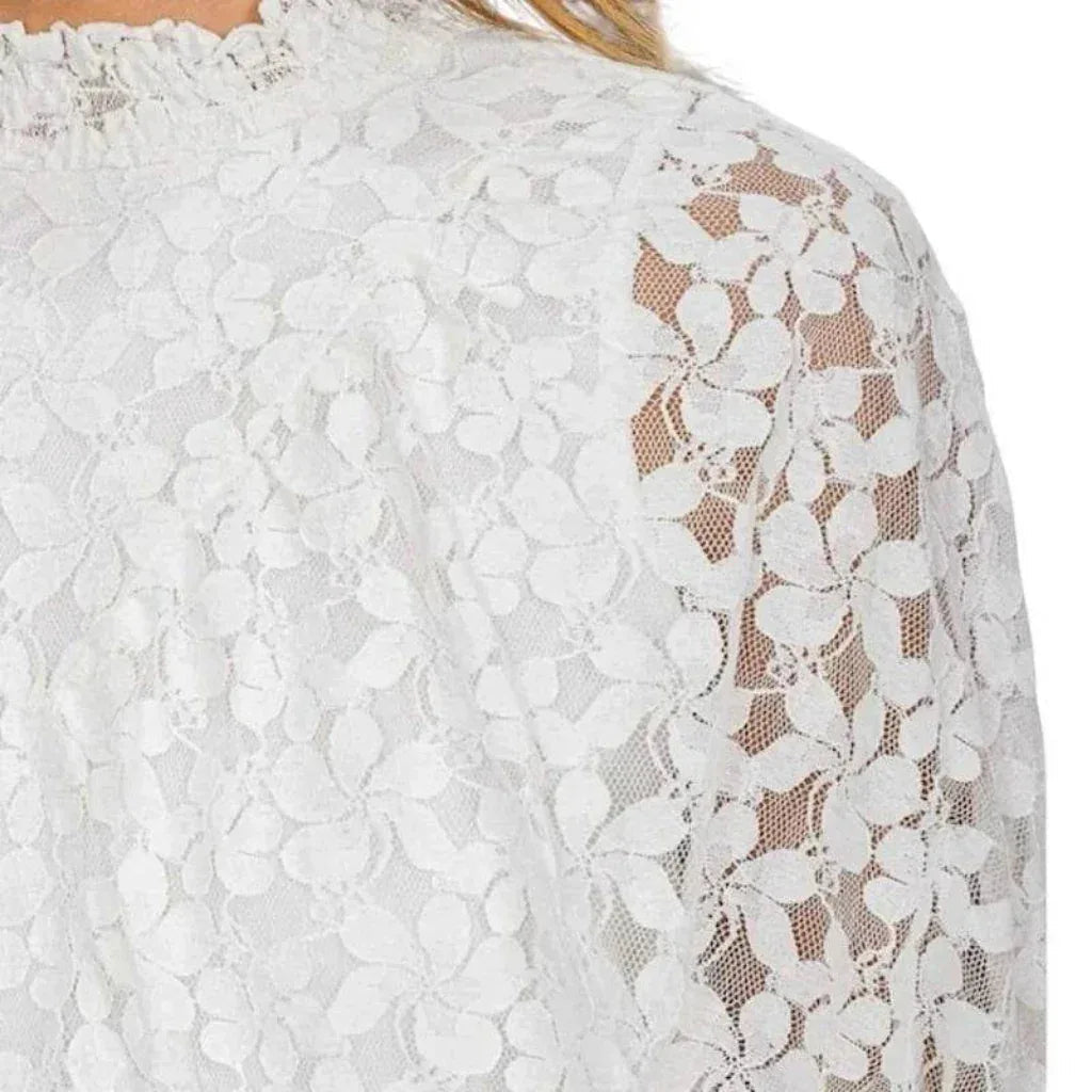Blouse en dentelle