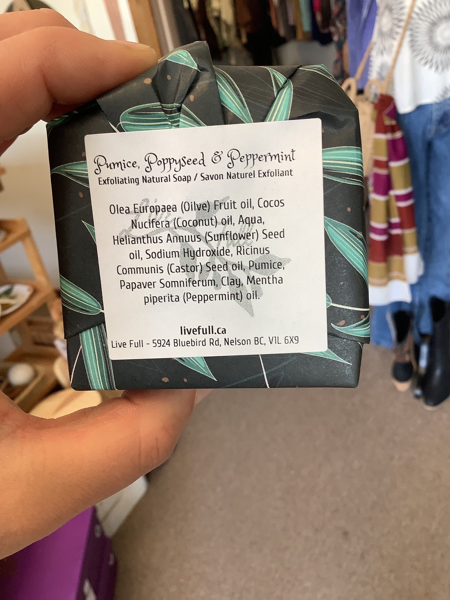 Pumice+Poppyseed+Peppermint Soap