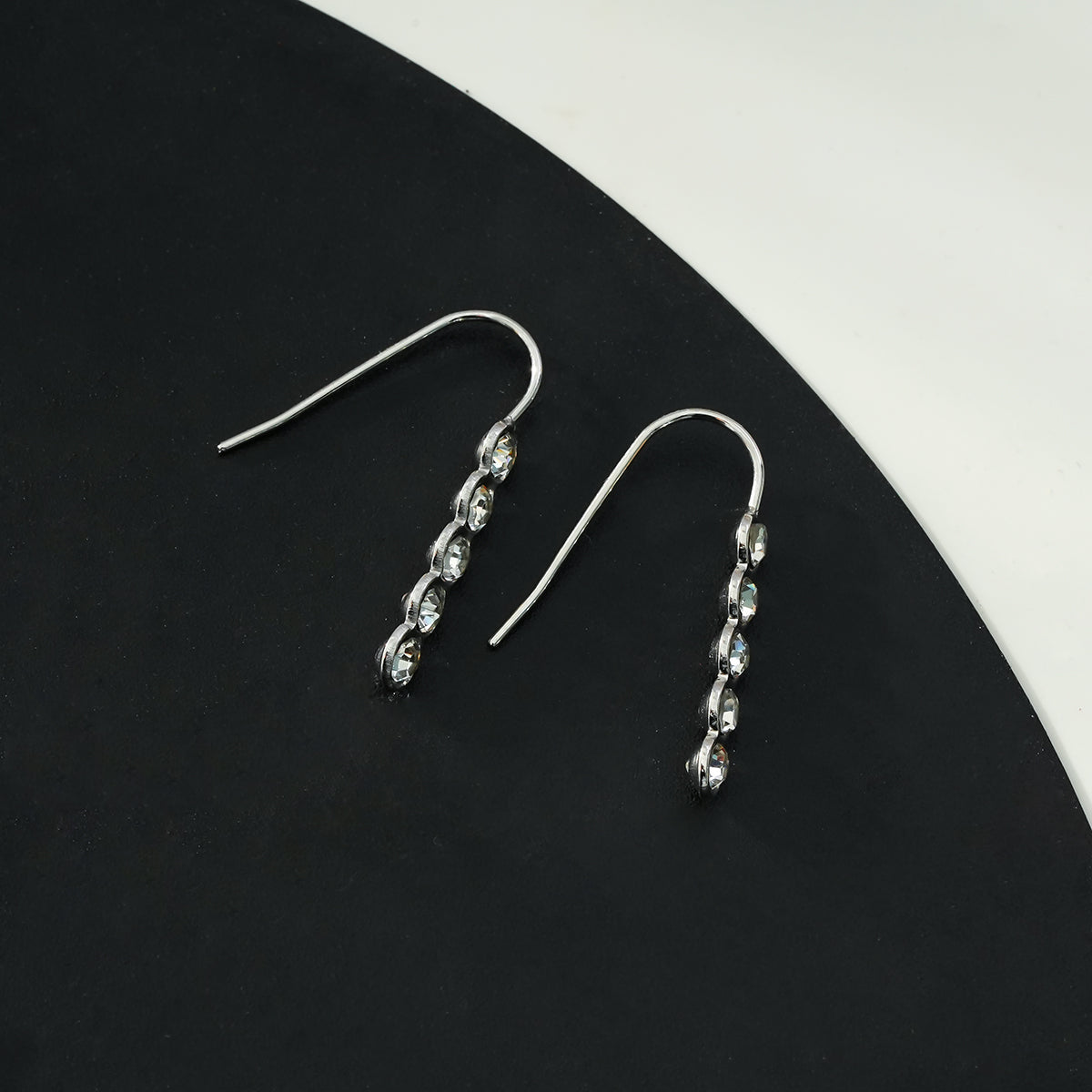 PELLA Silver (White Gold): Minimalist Moissanite Row Stud Earrings