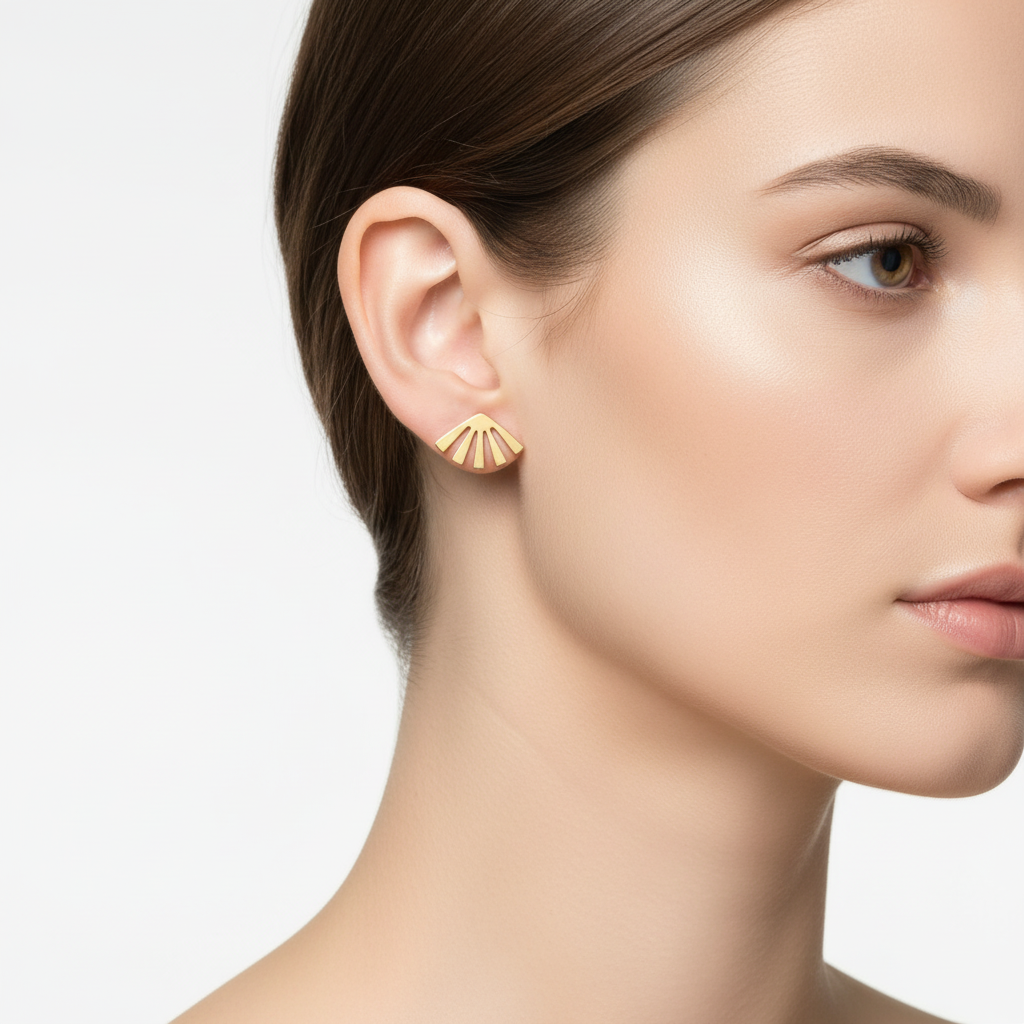 Reina Studs