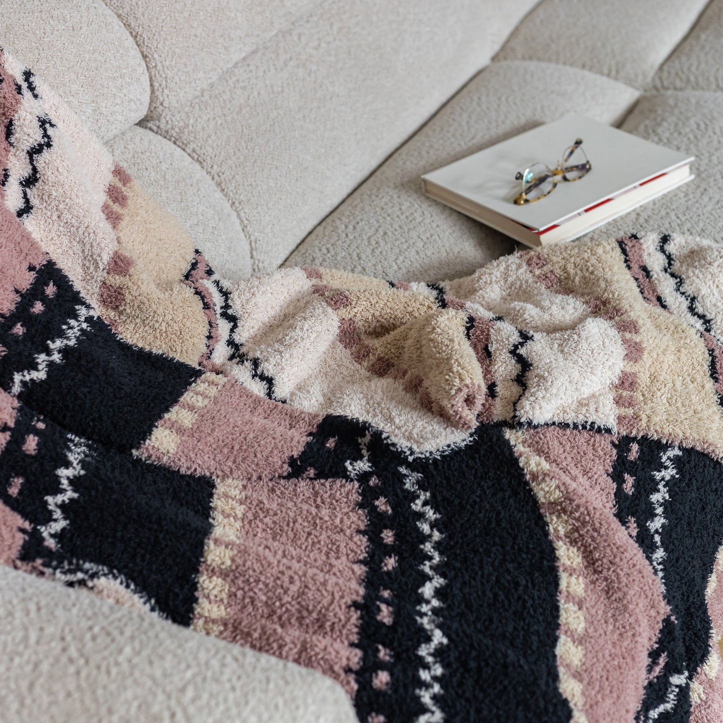 Desert Sunset Geometric Print Extended Throw