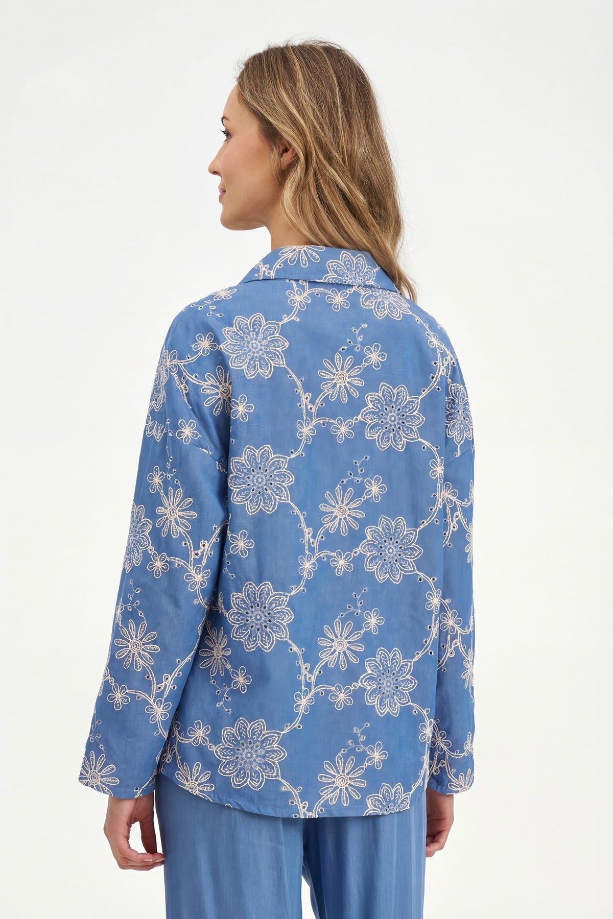 Women's Woven Shirt