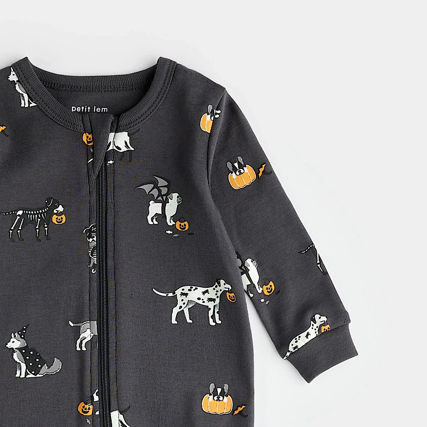 Howl-oween Print on Asphalt Sleeper | Petit Lem