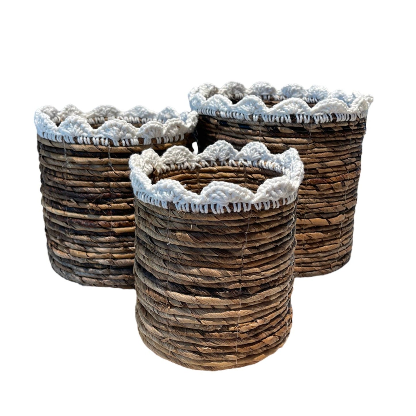 Banana Leaf & Macrame Ruffle Planter Basket
