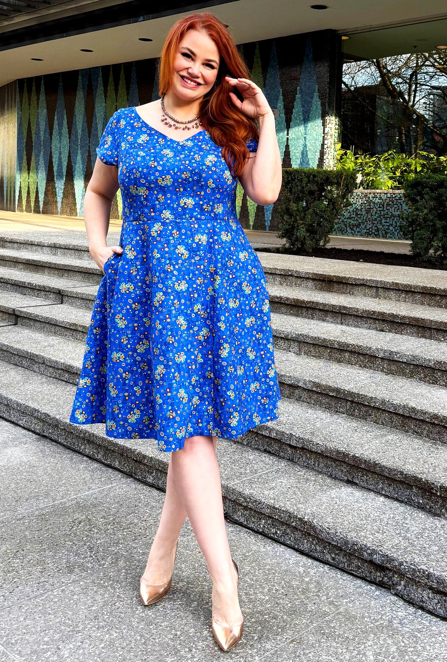 Yvonne - Hypdotic - Abstract Dot Dress