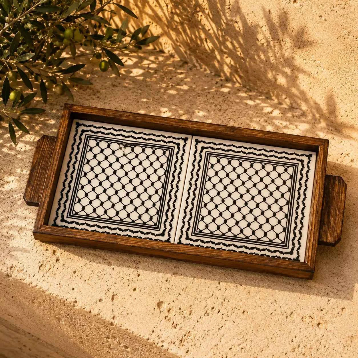 Enhance Your Home with a Handmade Palestinian Ceramic Tray – Rectangular 15×30×3 cm