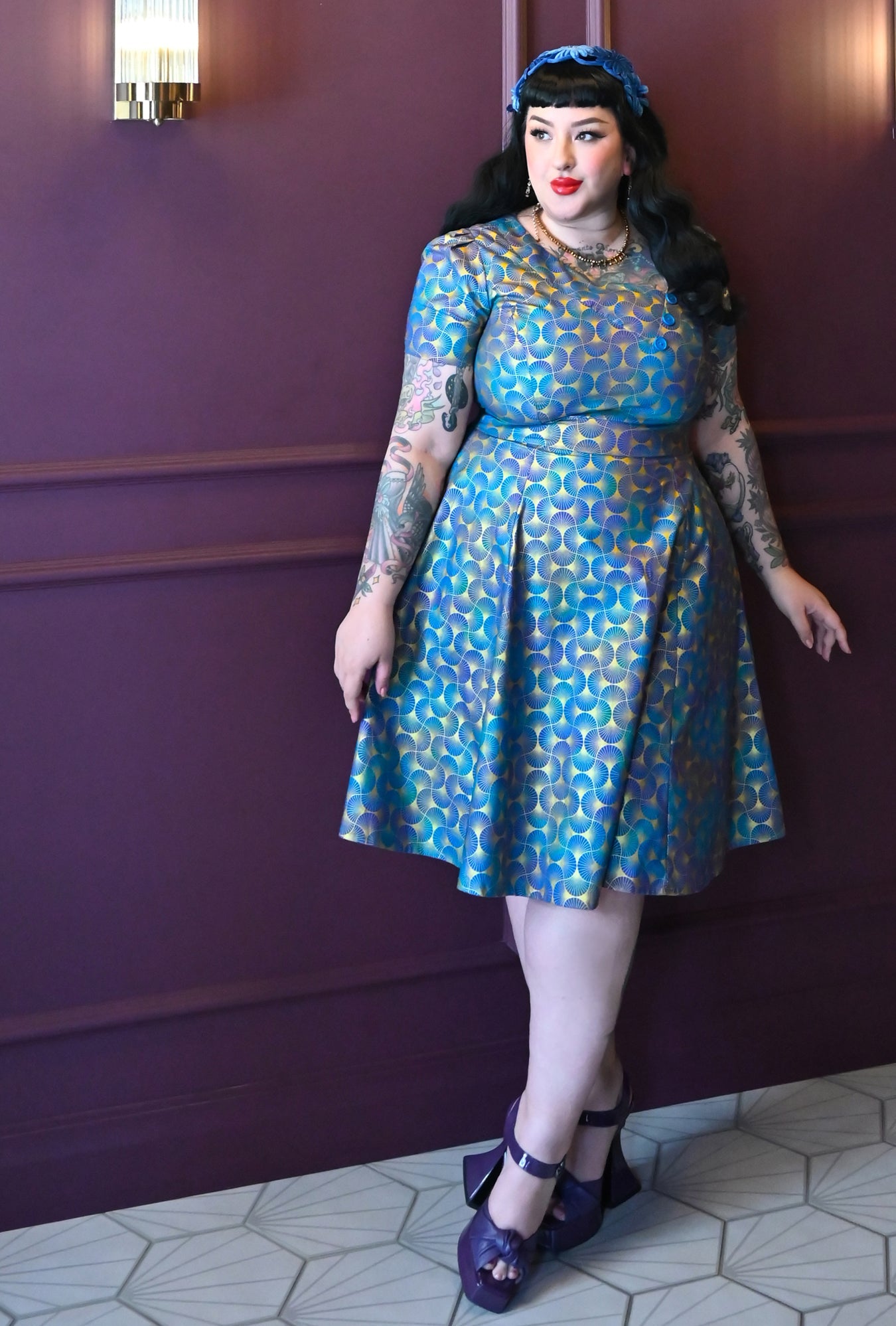 Kim  - Deco D'or Bleu - Metallic Fan Print Dress
