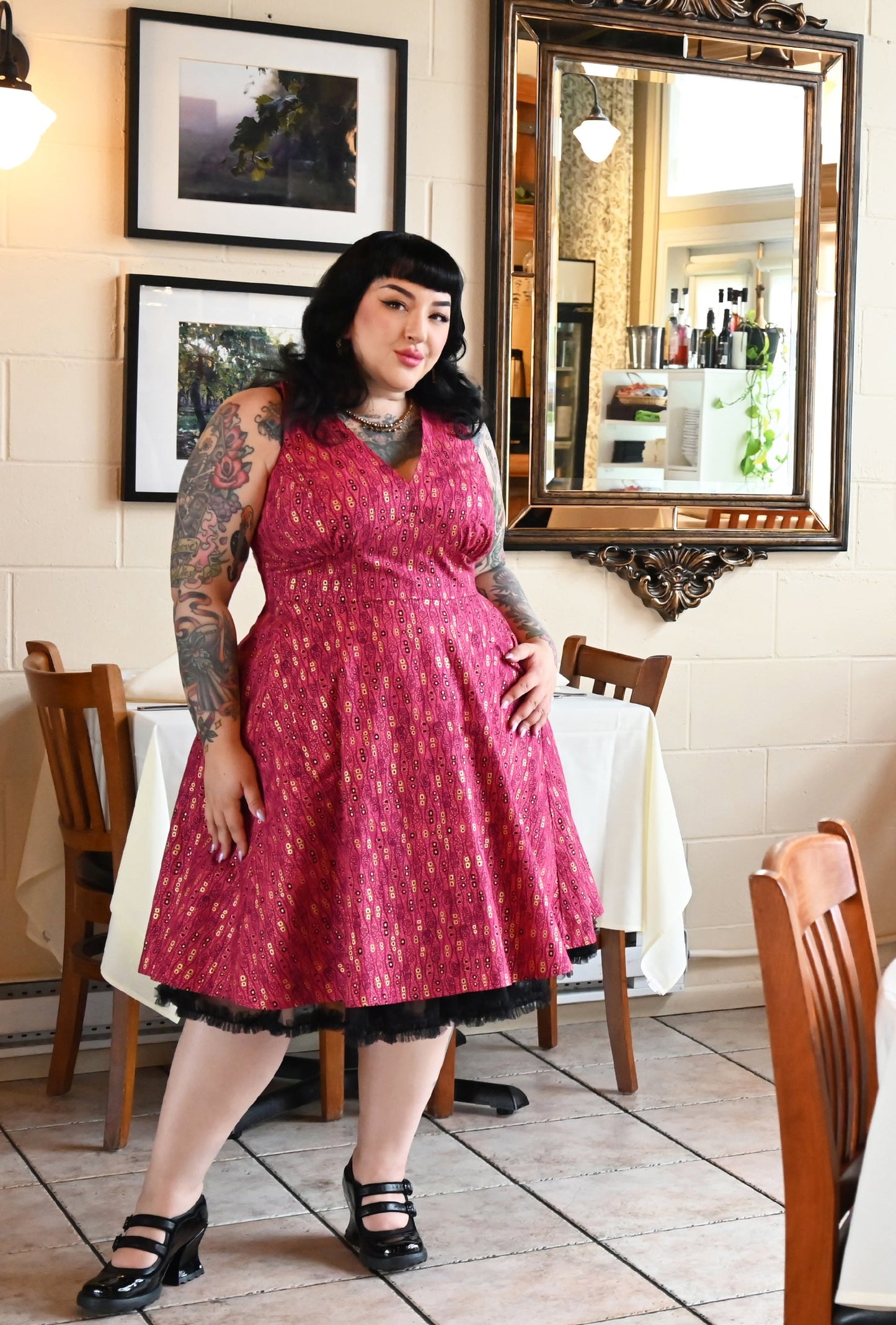 Norma - Wiggle Room - Abstract Retro Dress