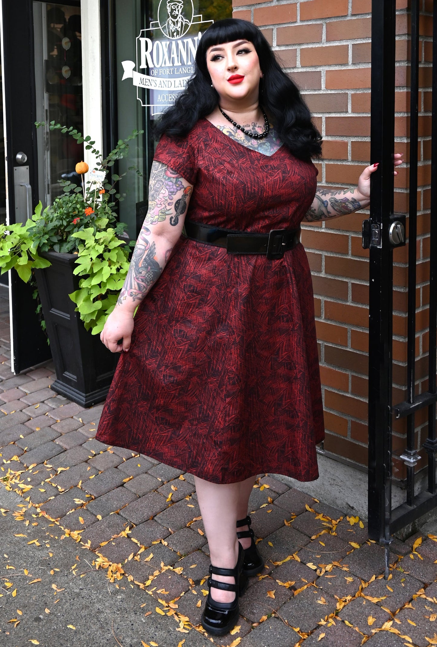 Yvonne - Etch a Dress - Abstract Leaf Print