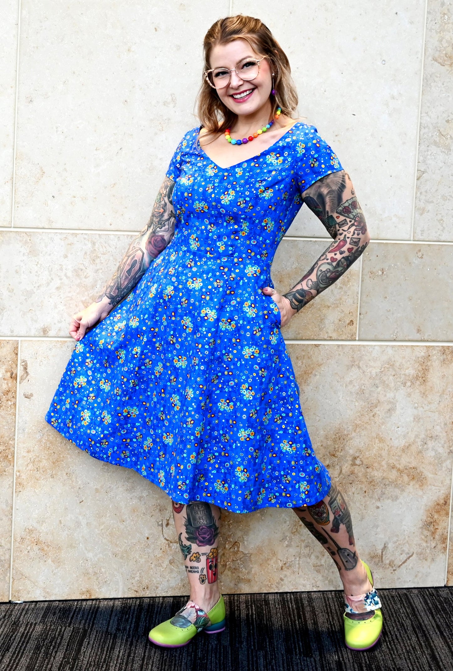 Yvonne - Hypdotic - Abstract Dot Dress
