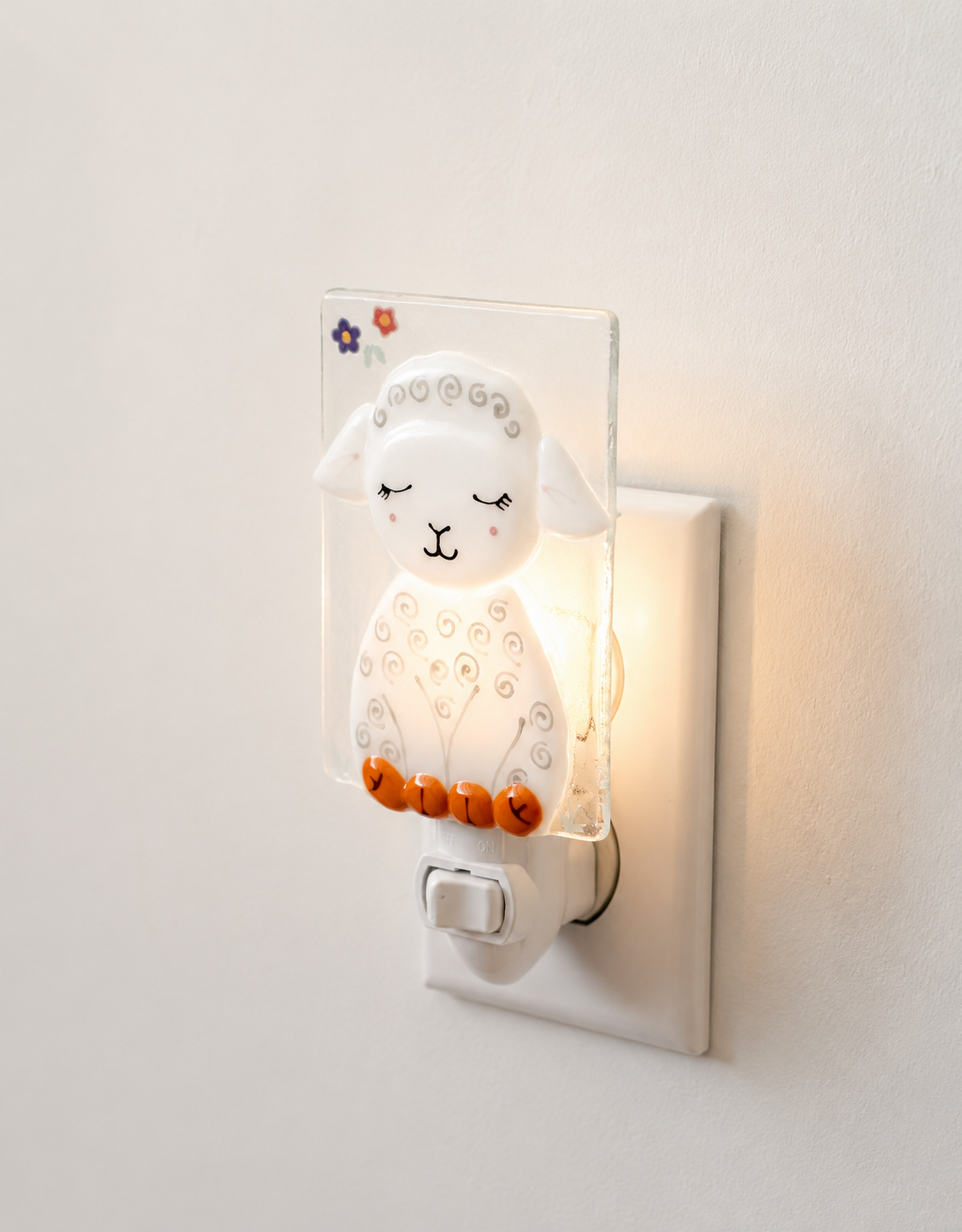 Night Light - Theo the Lamb - Veille sur toi