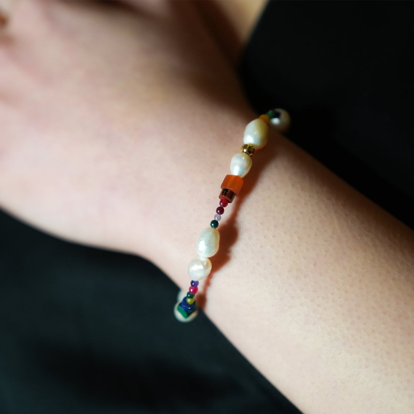 Colourful Bracelet with Gold Beads, Natural Stones, and Freshwater Pearls