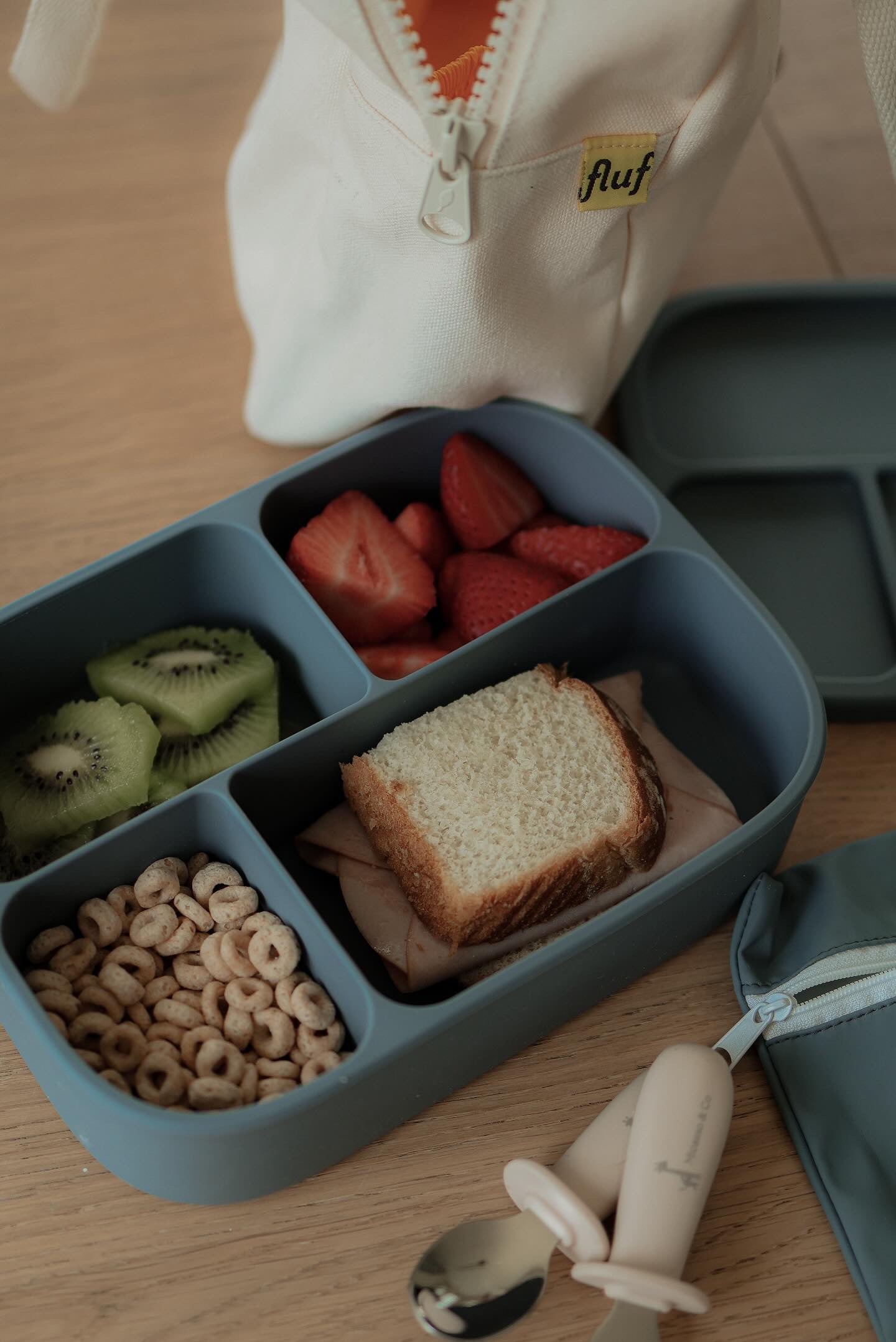 Boîte à lunch bento en silicone | 4 compartiments