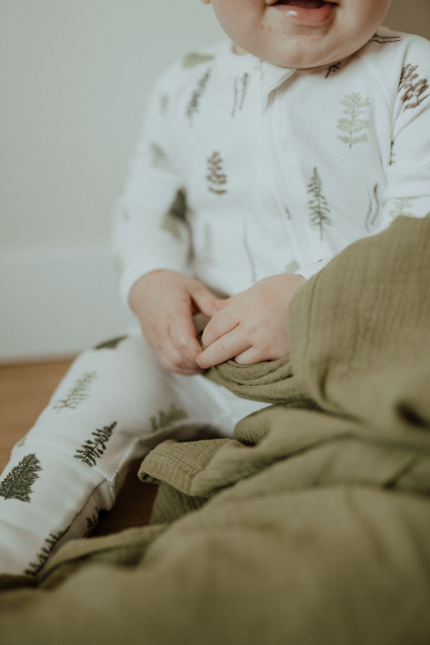 *Exclusive Print* Lakeside Pines Organic Cotton Sleeper
