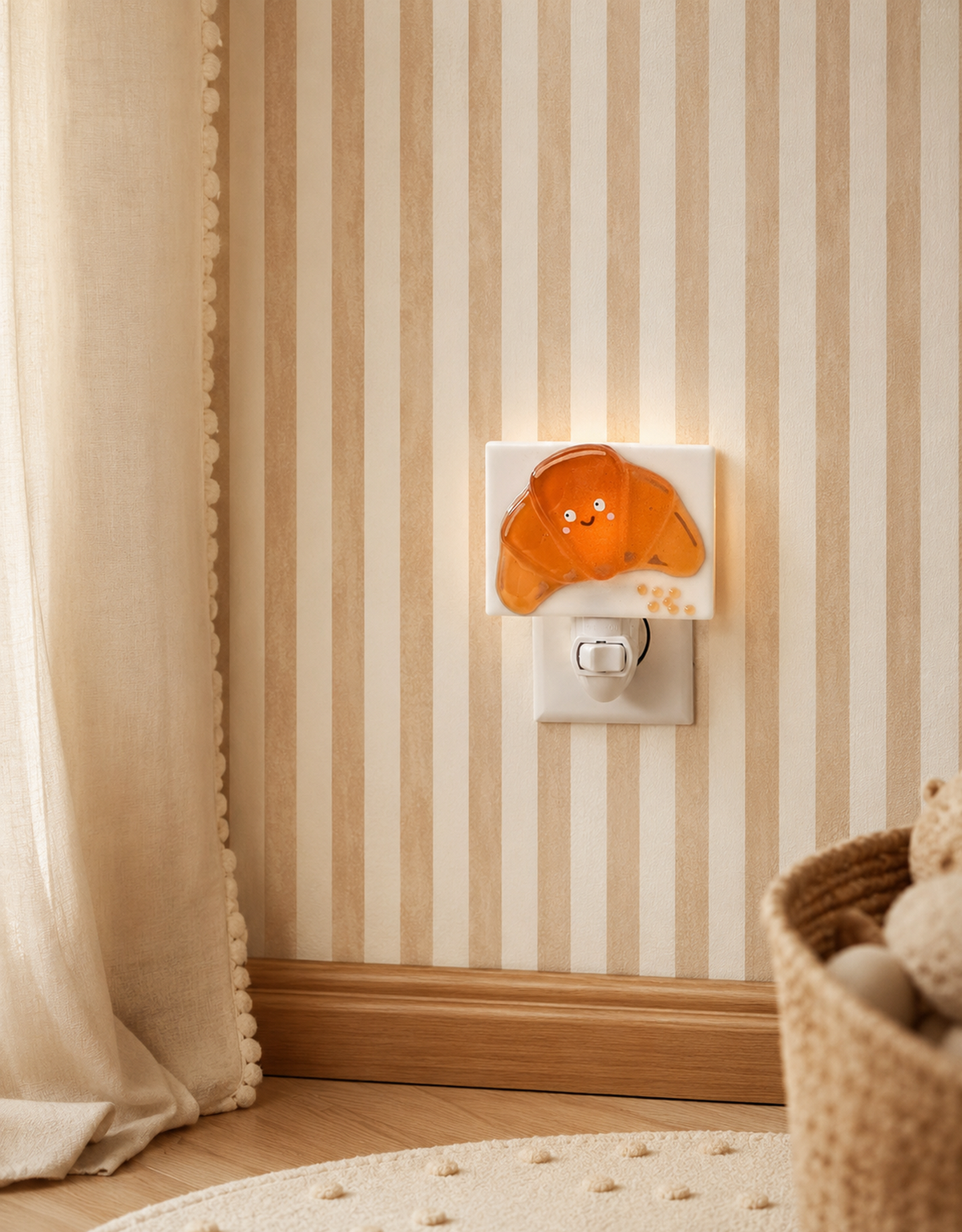 Night Light - Christian the Croissant - Veille sur toi