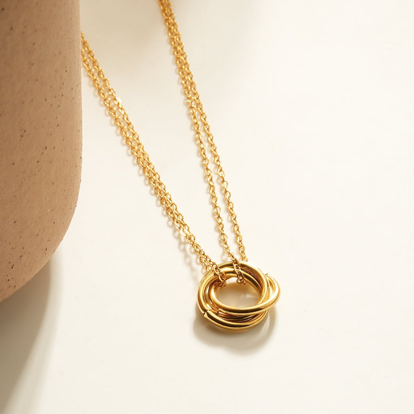 Double Chain Dainty Necklace with Intertwined 3-Ring Pendant – Symbol of Love, Unity & Eternity