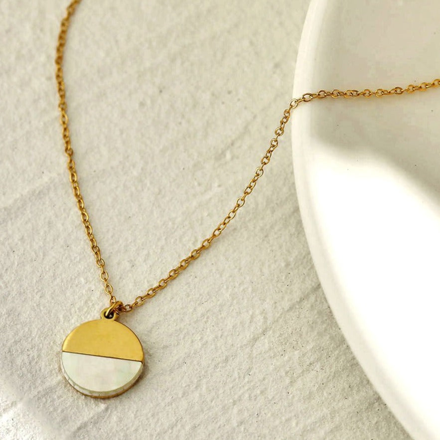 Minimalist Metal & Shell Circle Pendant Necklace