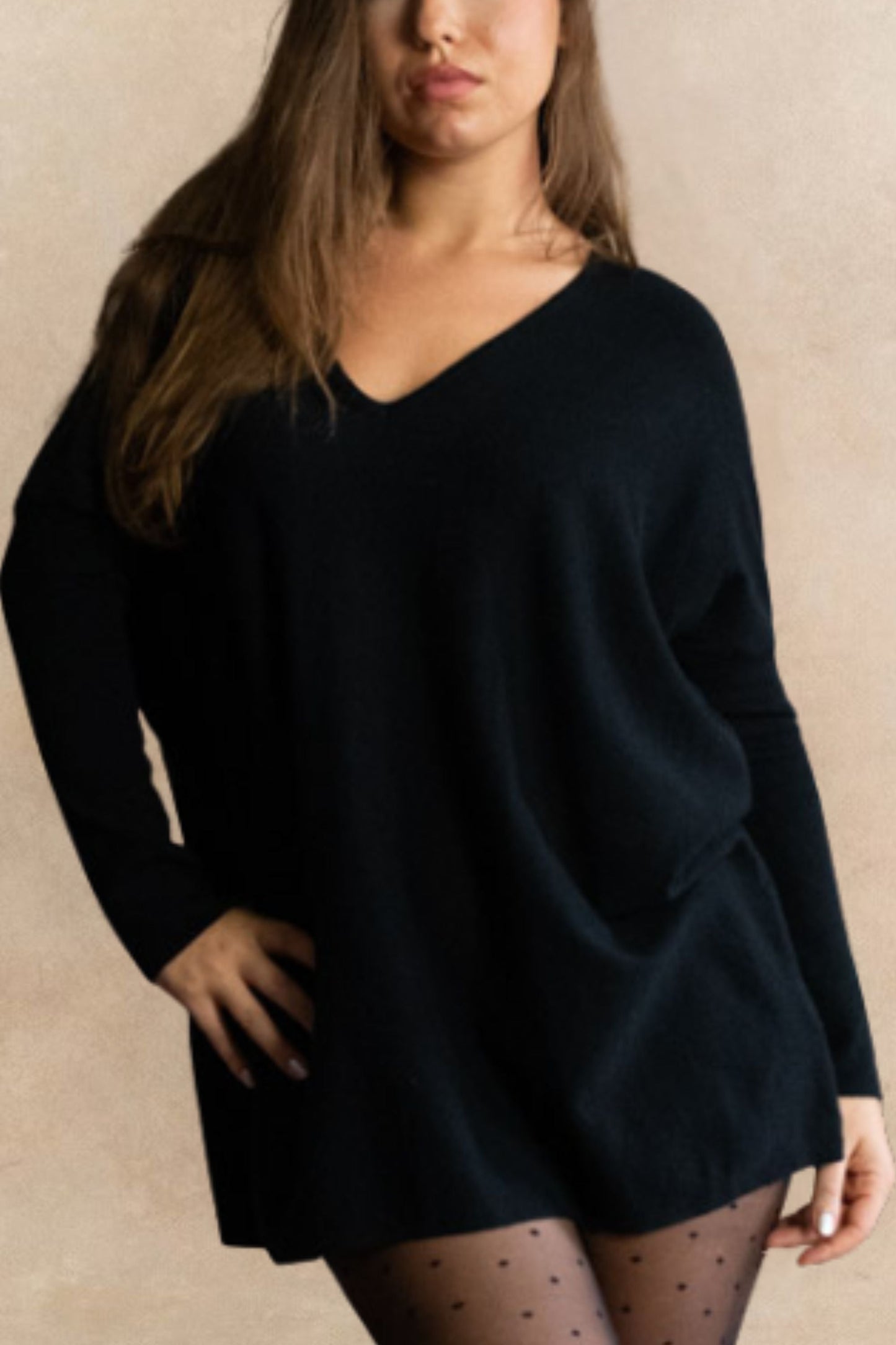 Emma V-Neck Oversize Sweater