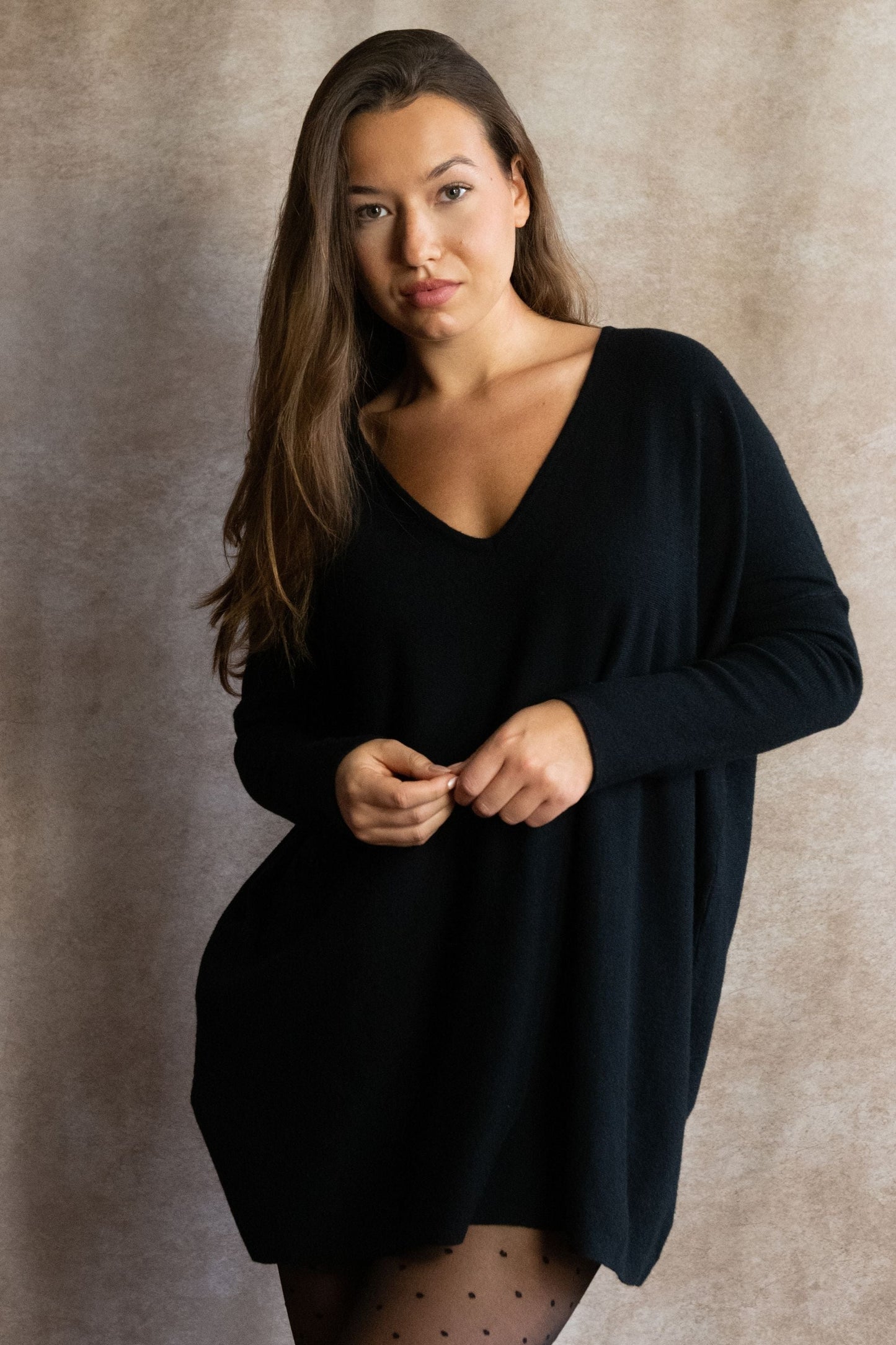 Emma V-Neck Oversize Sweater