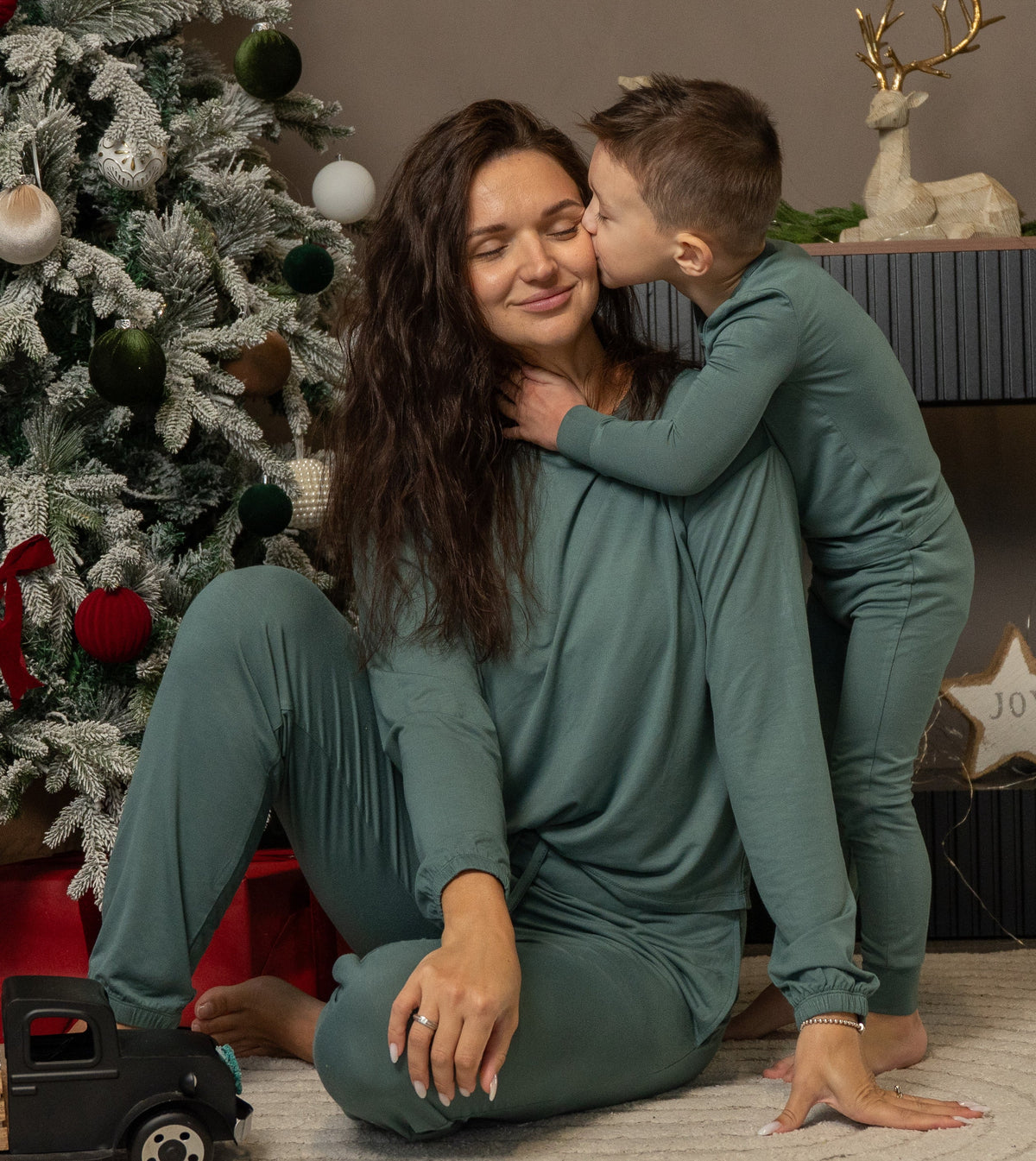 Women's Bamboo Long Sleeve Loungewear Set (Pine)