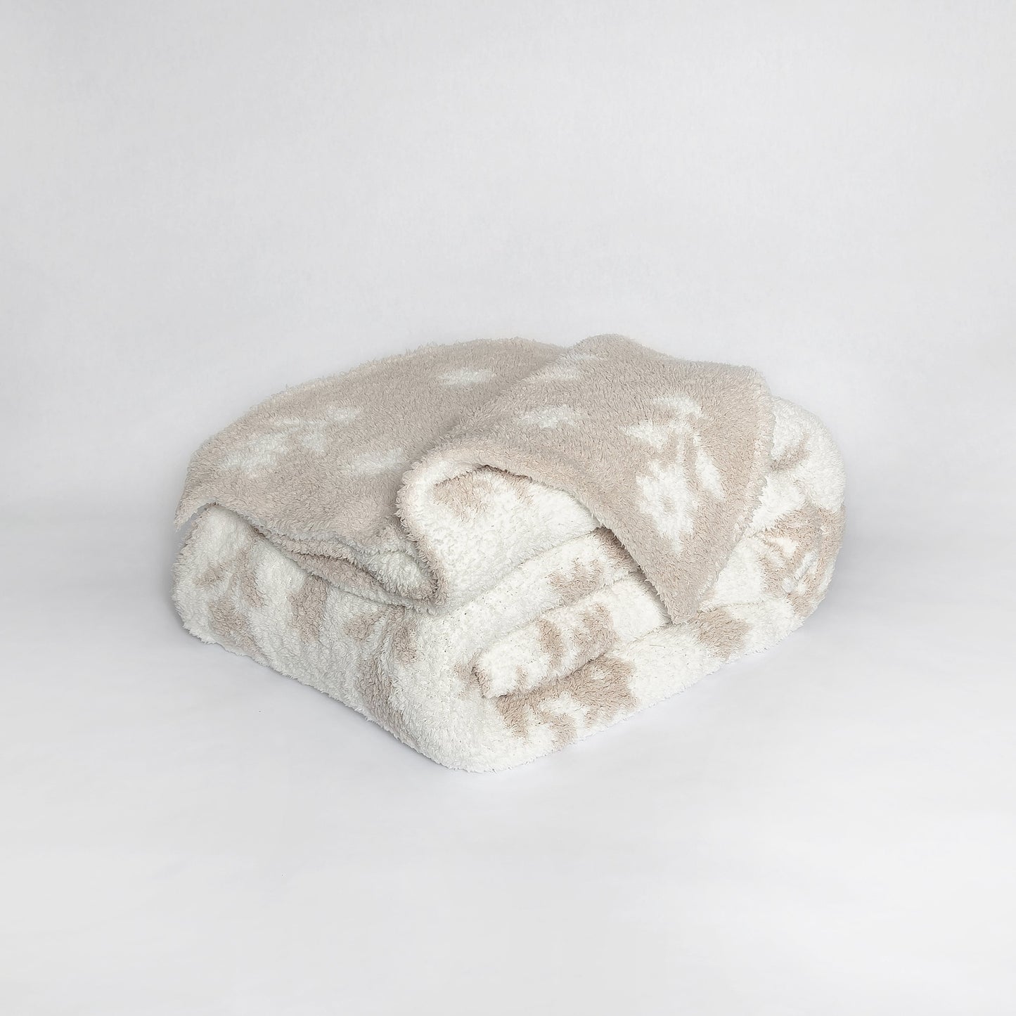 Flower Print Blushing Beige and White Extended Throw