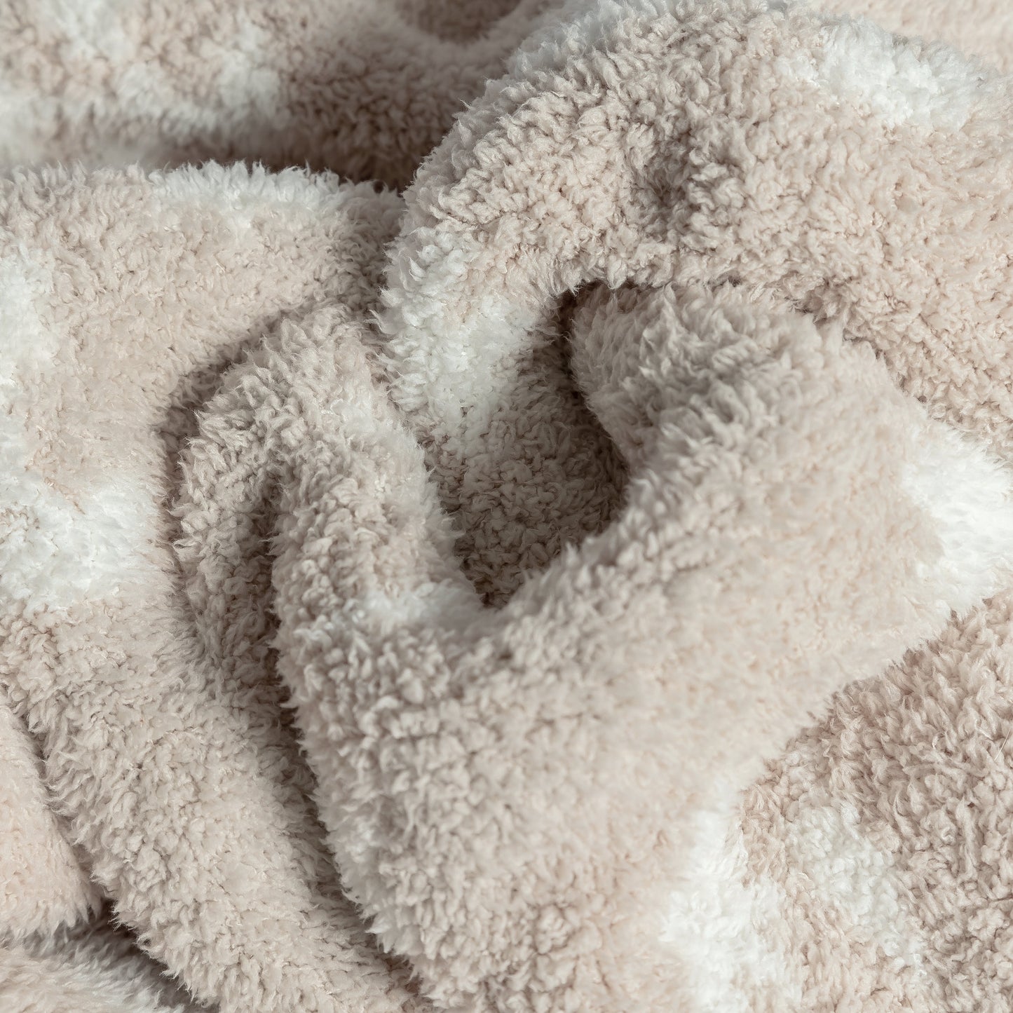 Flower Print Blushing Beige and White Extended Throw