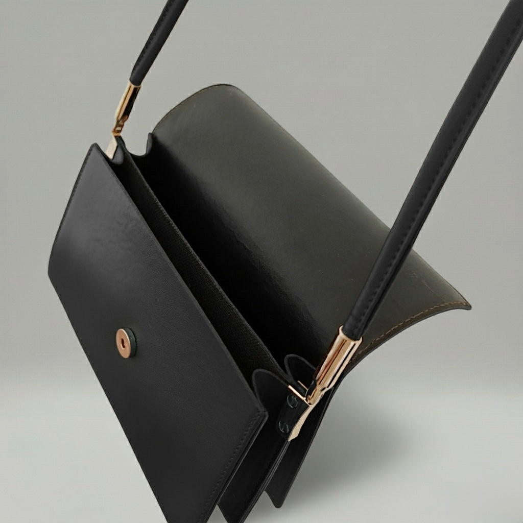 SOHO - Elegant Leather Envelope Crossbody Bag