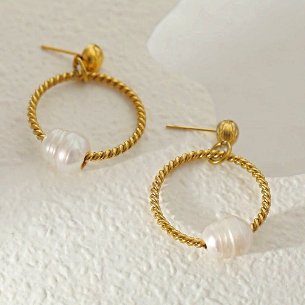 Natural Freshwater Pearls Earrings