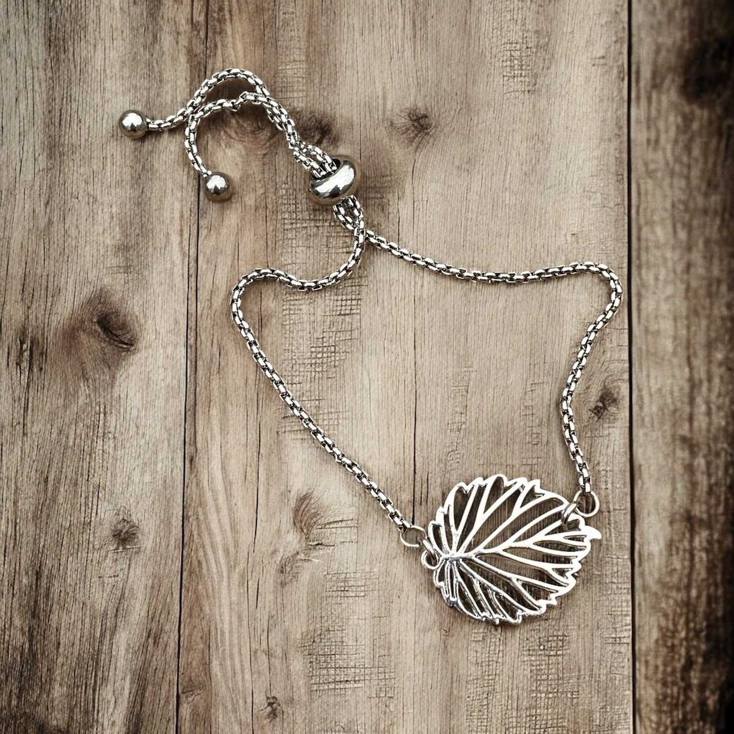 Adjustable Bracelet - Simple Leaf