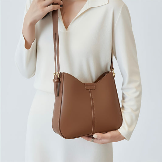 Liora Adjustable Strap Crossbody – Everyday Chic