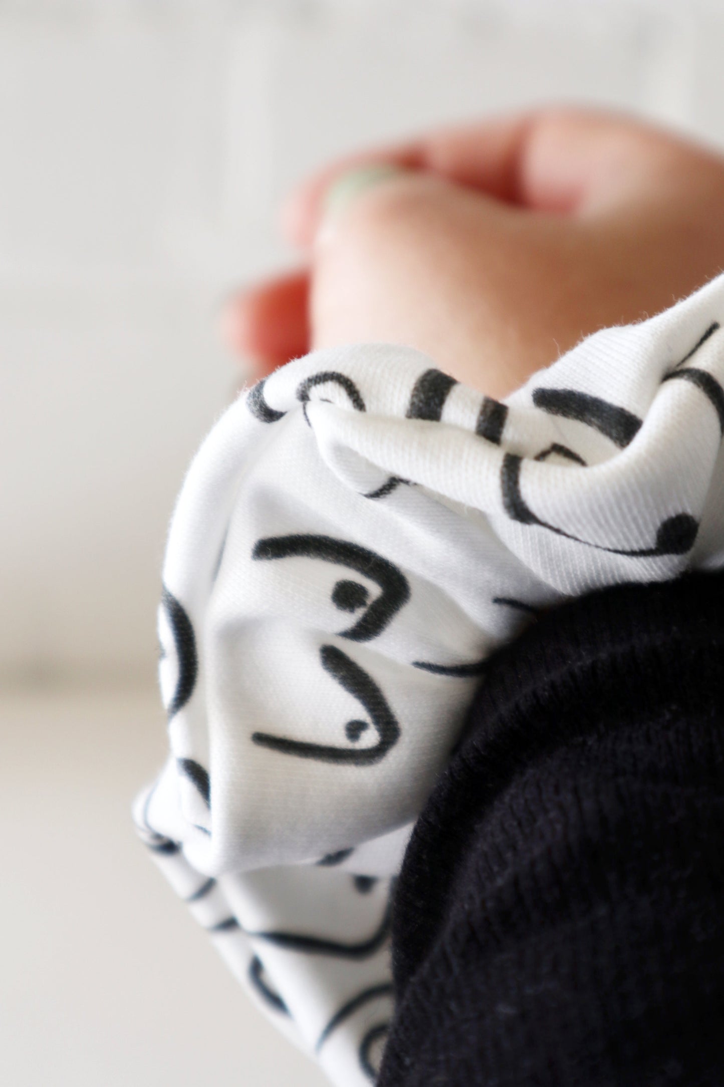 Hair Scrunchie - Woman Series