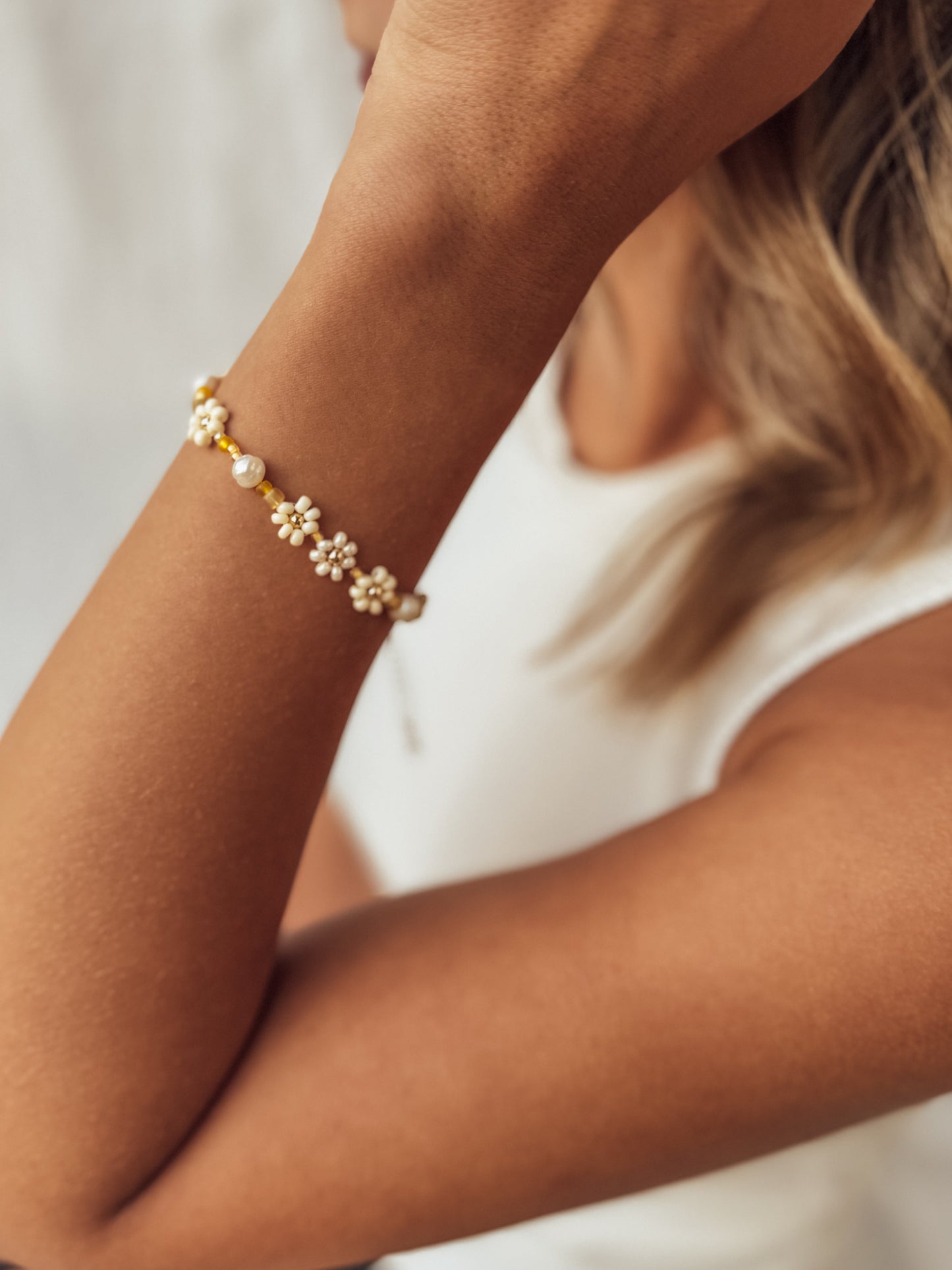 The Daisy Bracelet & Anklet in "Buttercup"
