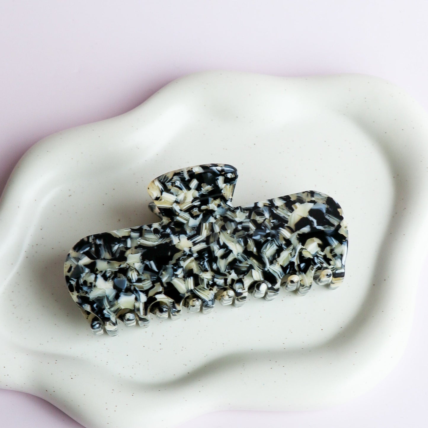 La Dalila - Noire et beige