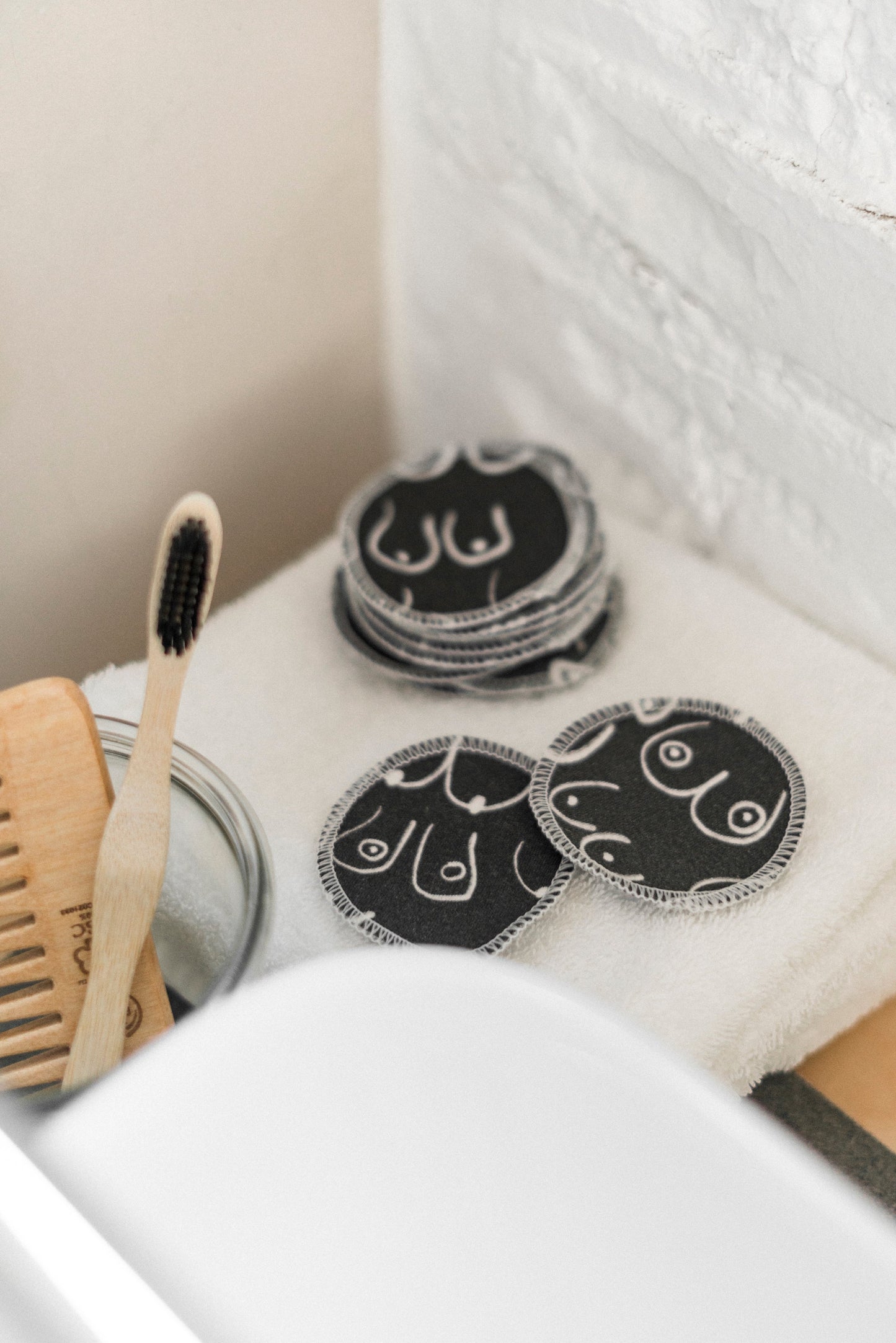 Cotton Rounds - Woman Series (Black)