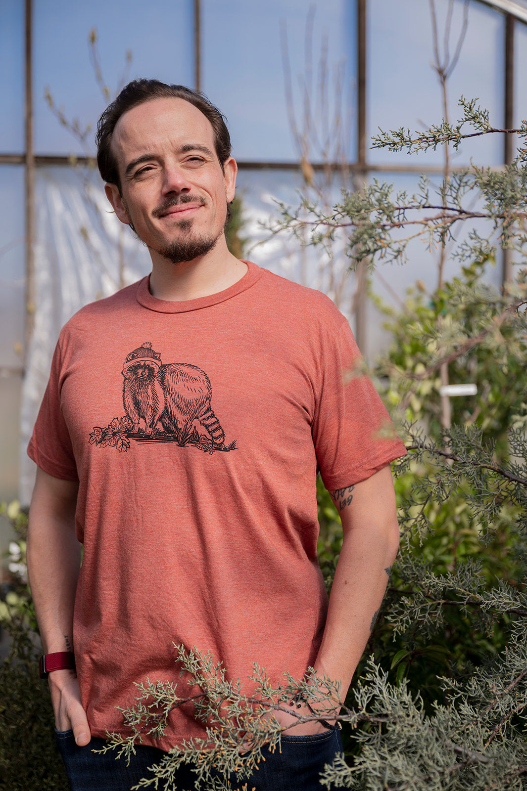 RACCOON- Unisex Eco Tee - Heather Rust