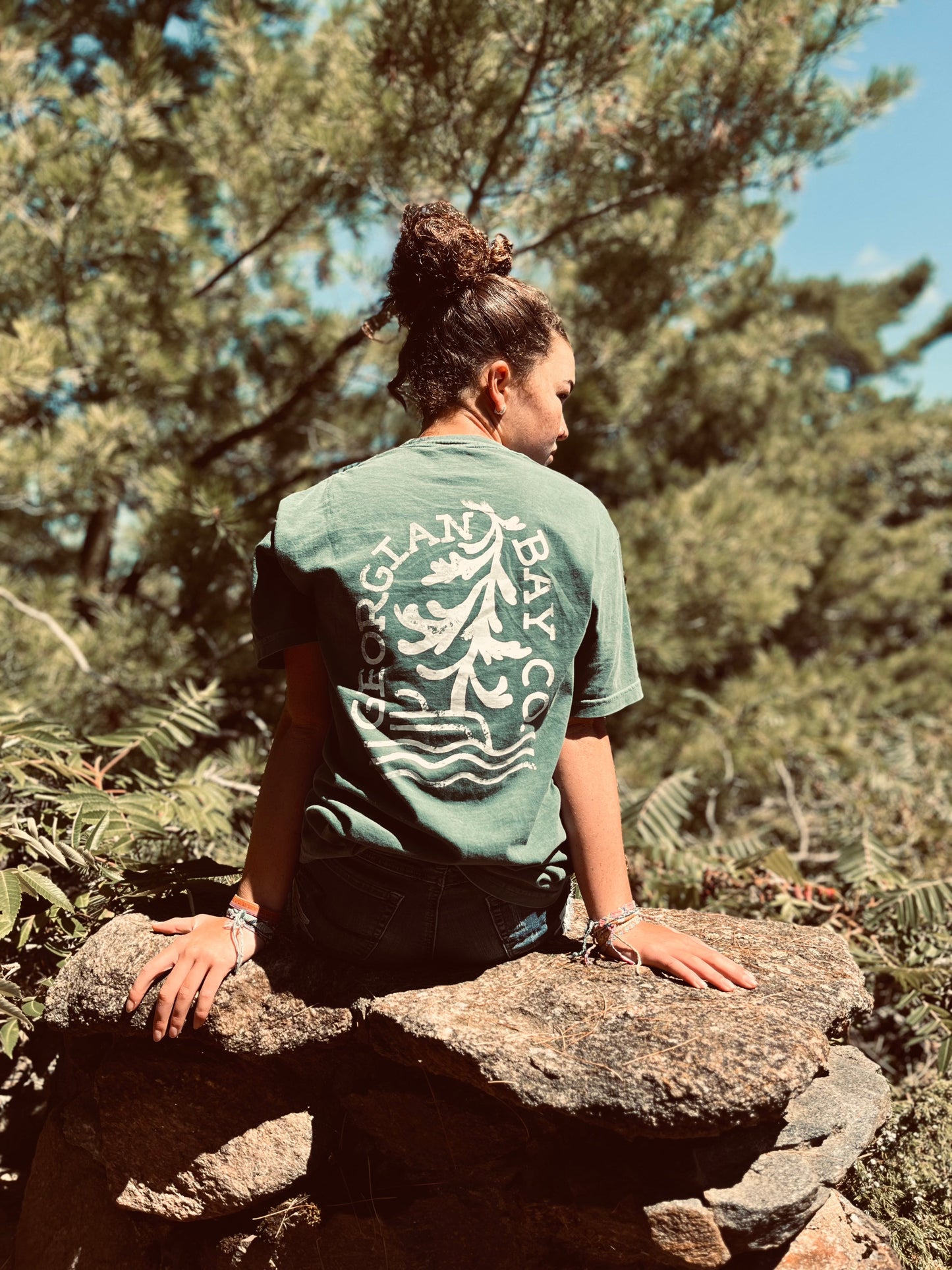 GBAYCo. Classic Tee Crest | Unisex Heavyweight Tee