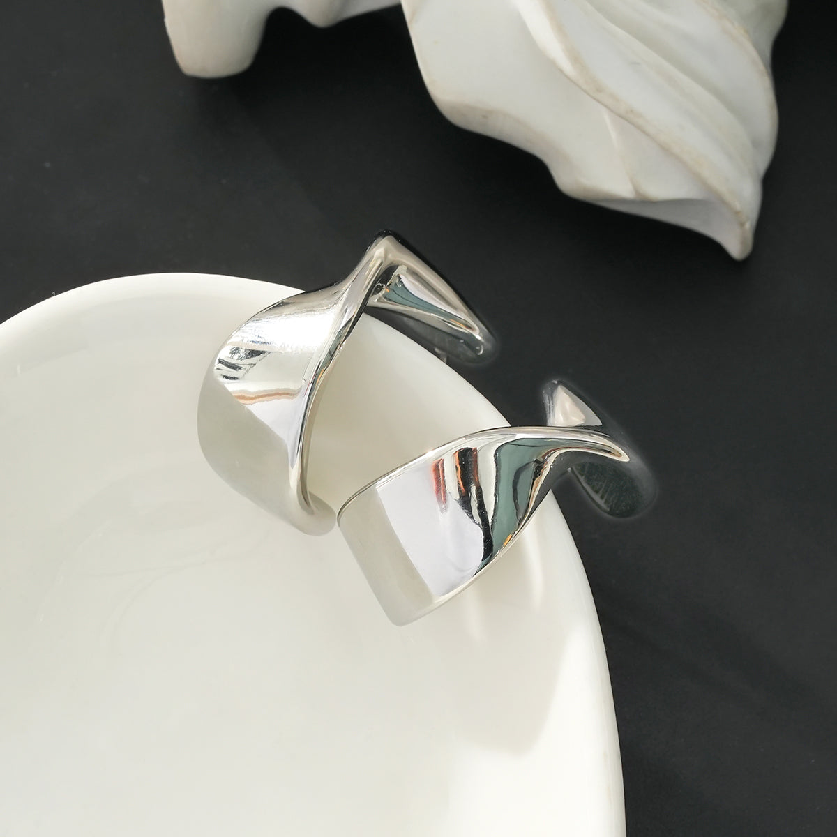 MILROSTA: Industrial-Chic Earrings