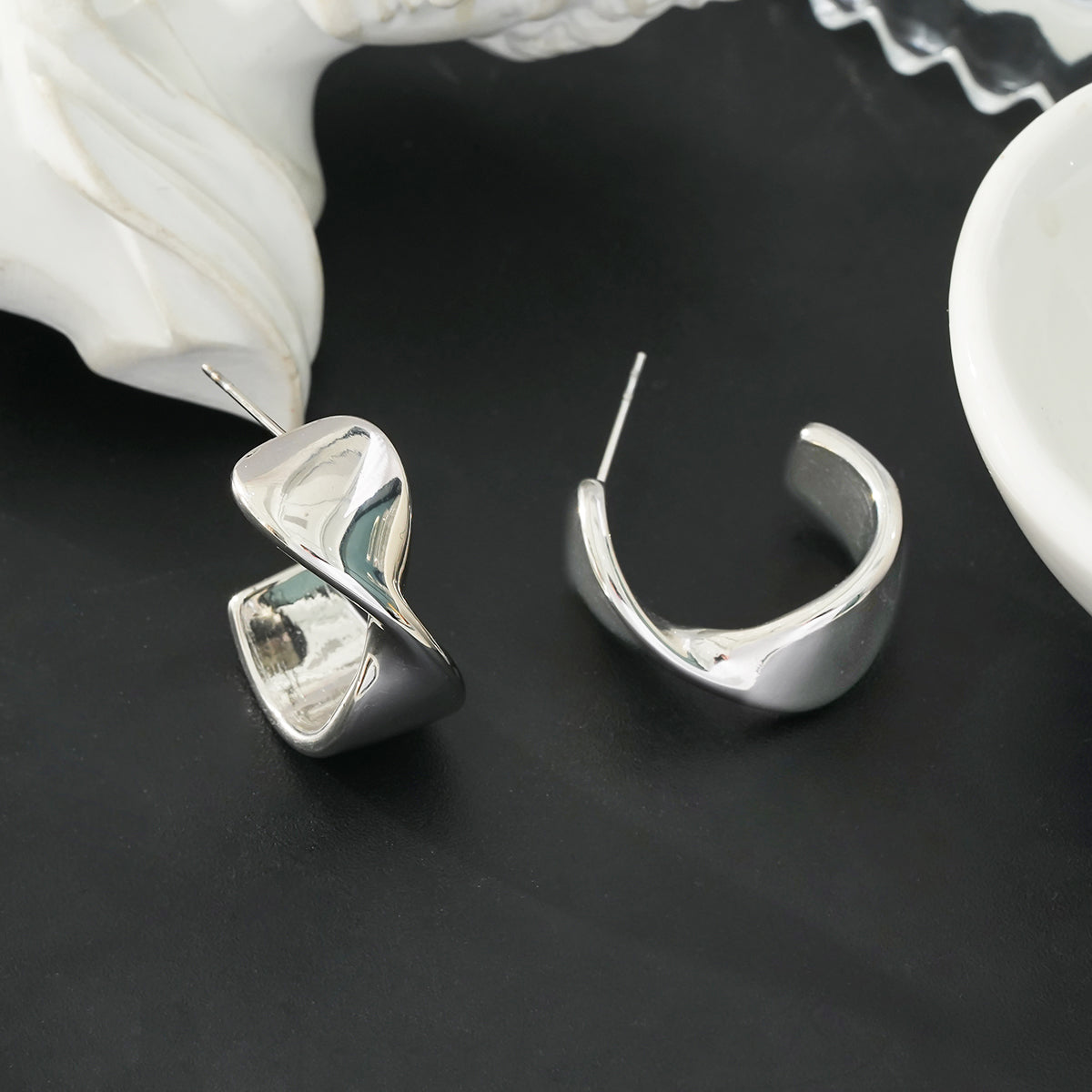 MILROSTA: Industrial-Chic Earrings