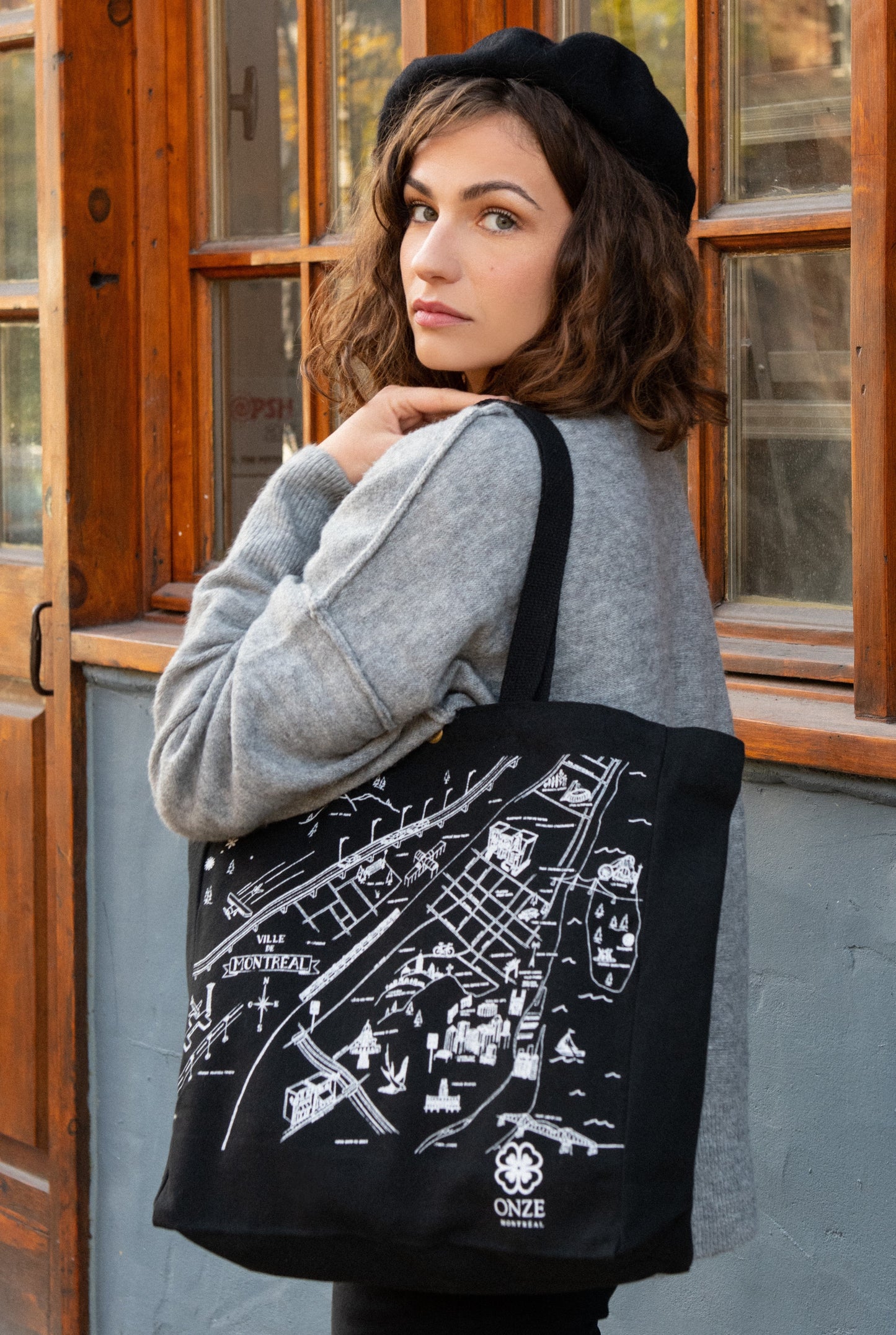 La Métropolitaine Montreal Canvas Tote Bag