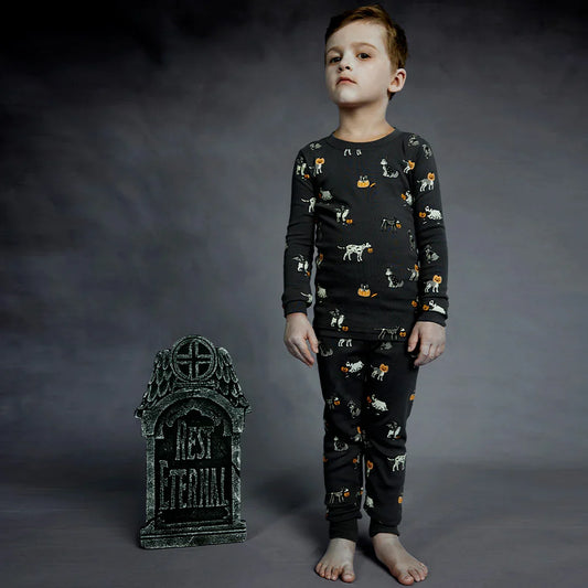 Howl-oween Print on Asphalt PJ Set | Petit Lem