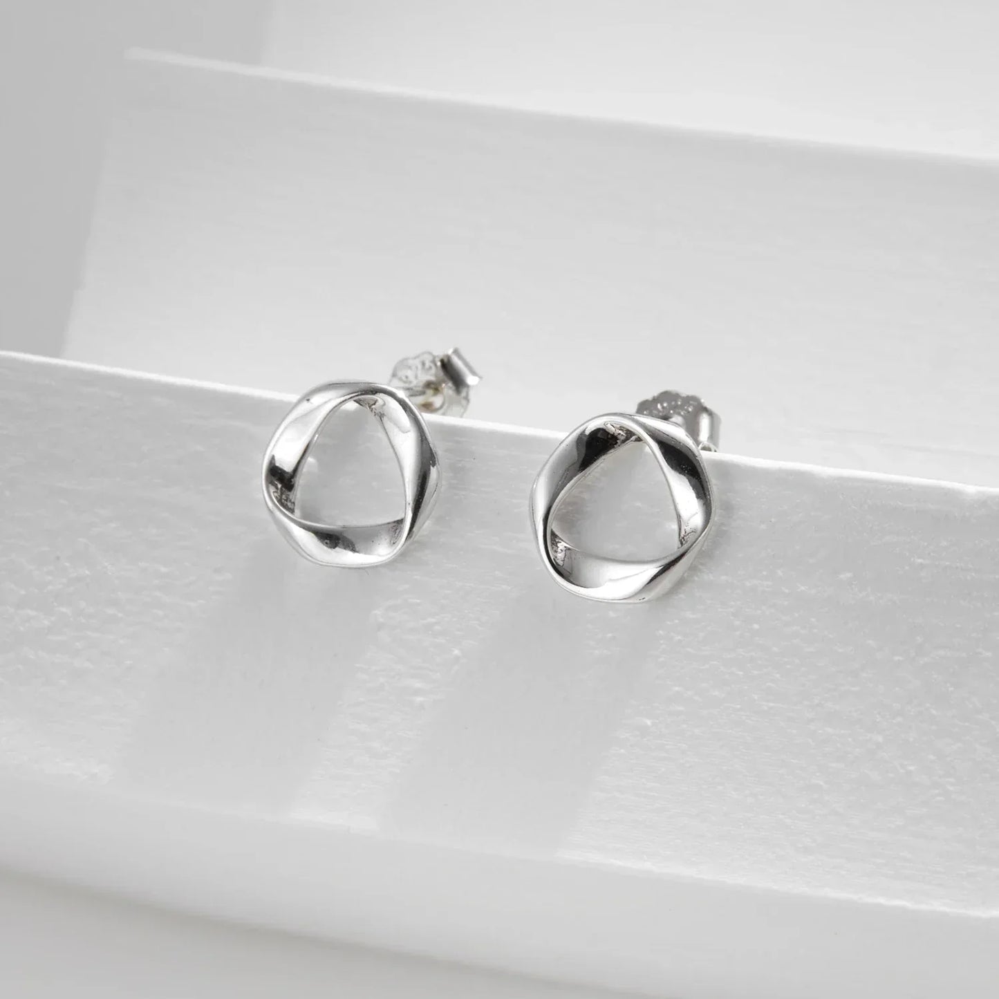 Sterling Silver Minimalist Wavy Stud Earrings
