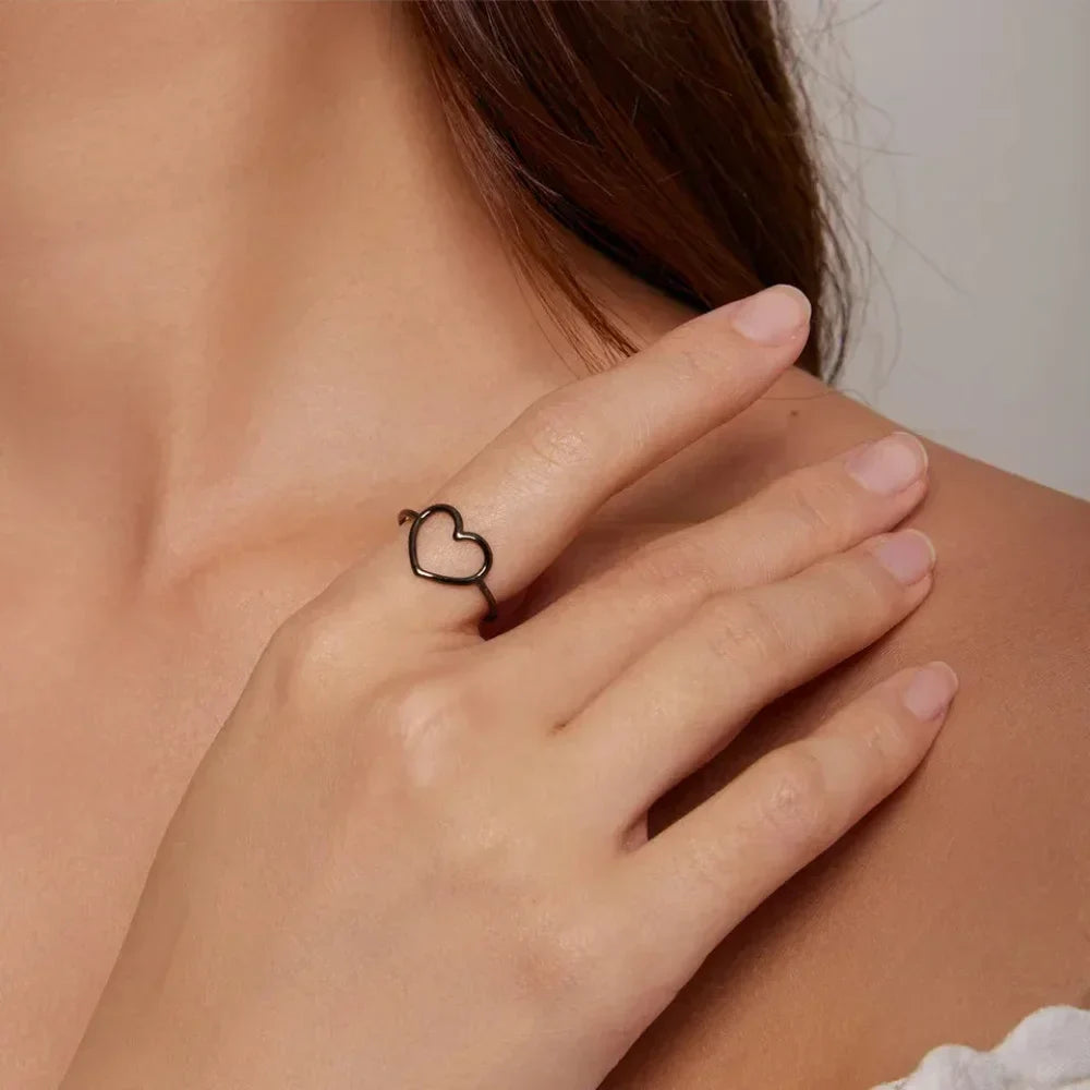 Sterling Silver Minimal Heart Band Ring
