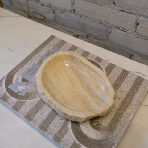 Onyx Catchall