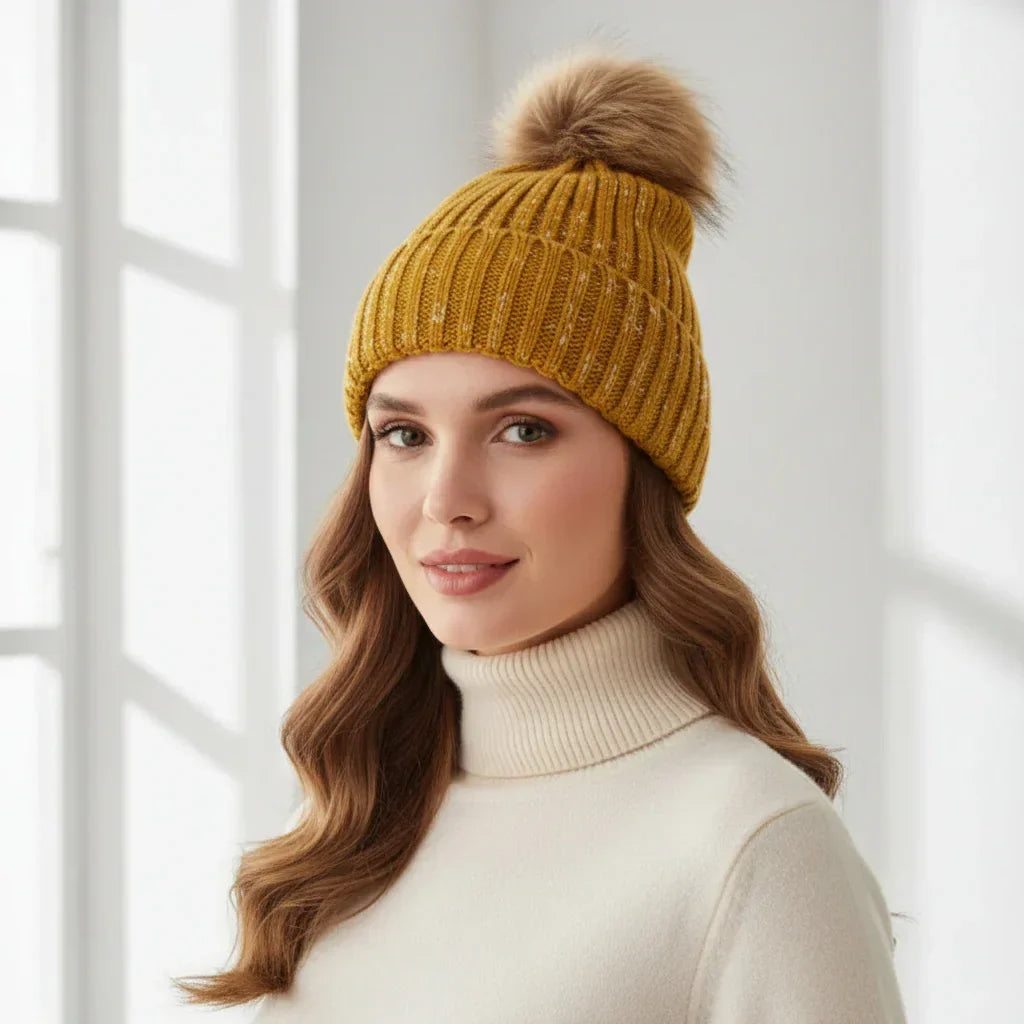Tuque pompon fausse fourrure