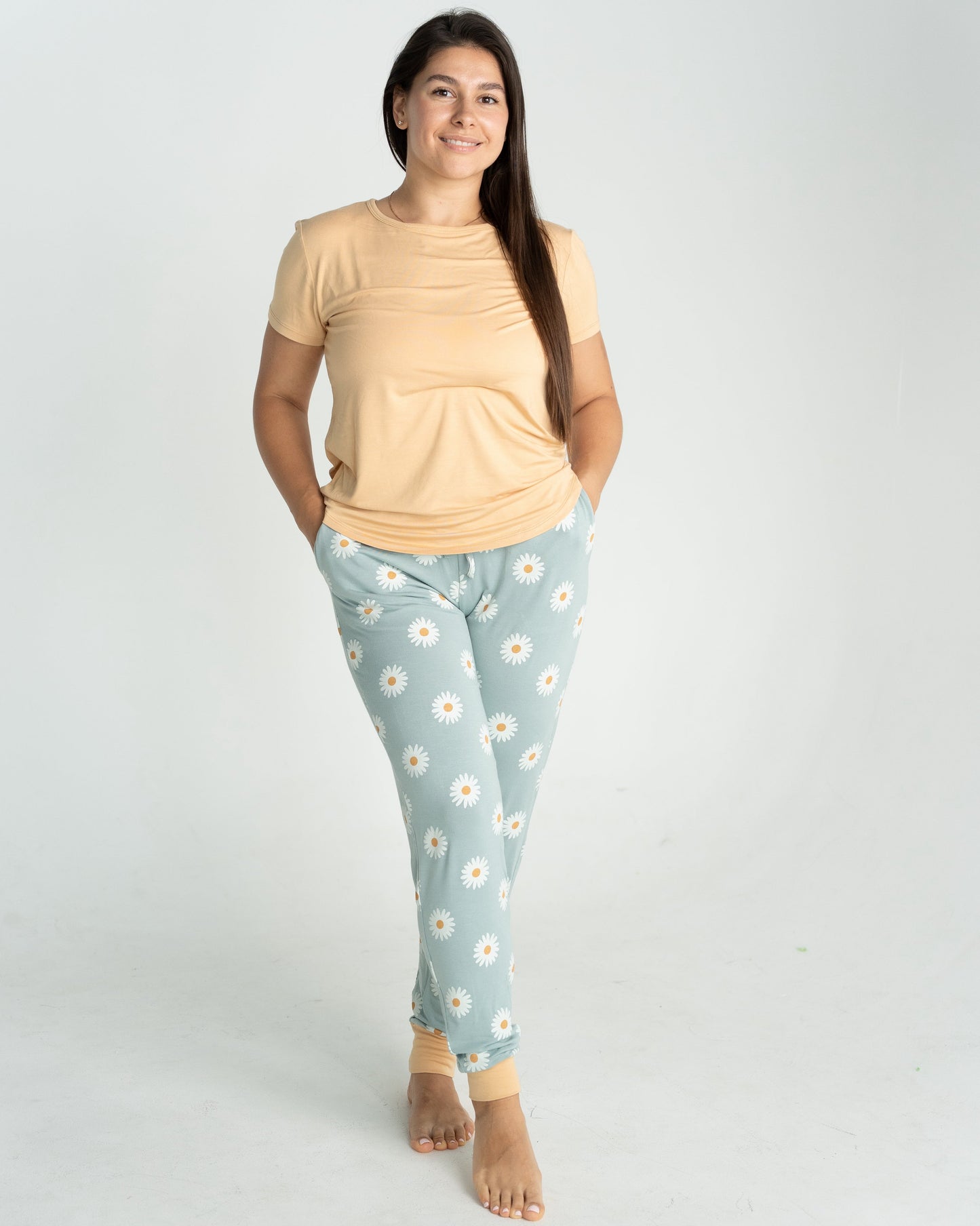Women’s Bamboo Short Sleeve Pajama Set (Daisy Print)
