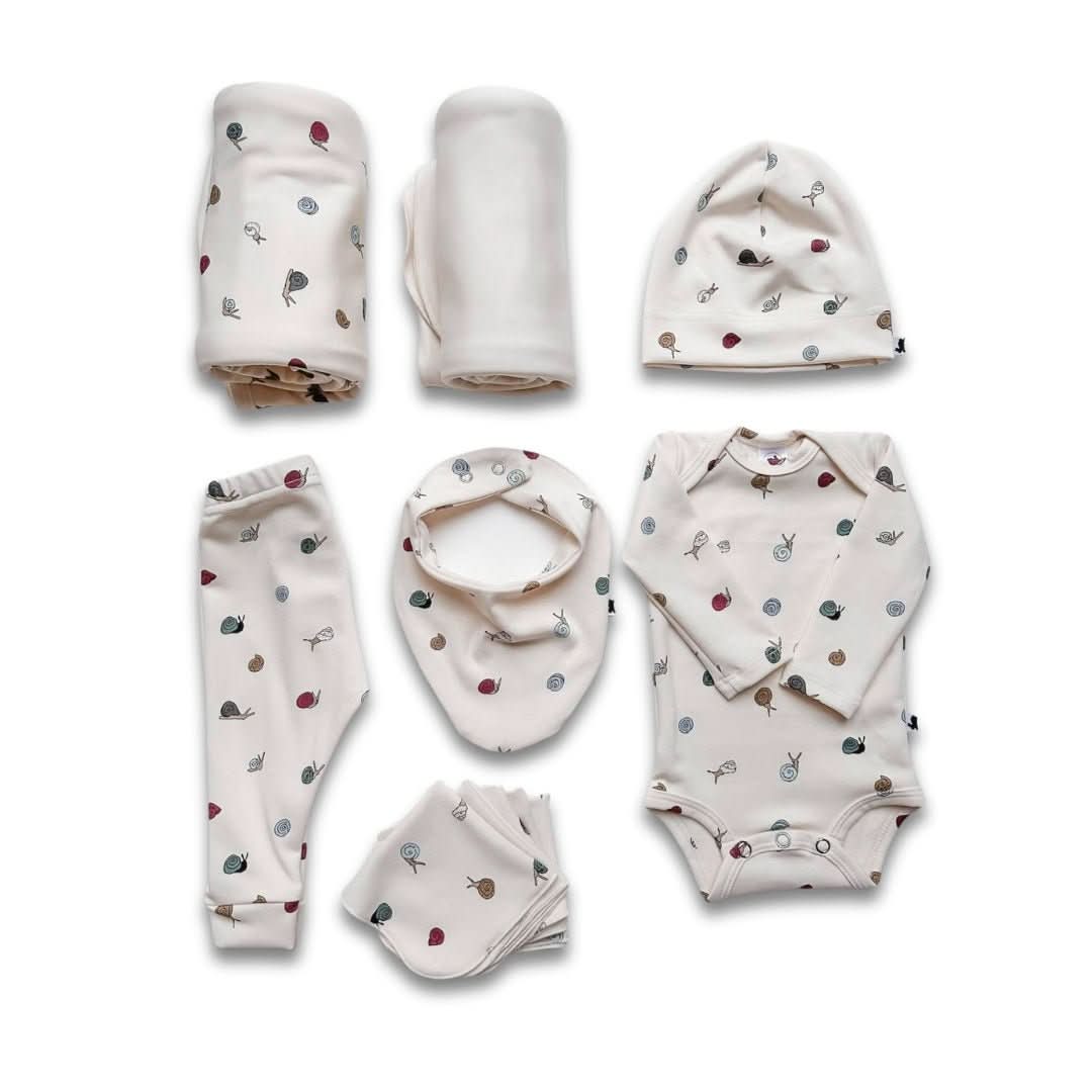 Bamboo Baby Capsule Gift Box | Ditsy Snails & Cream