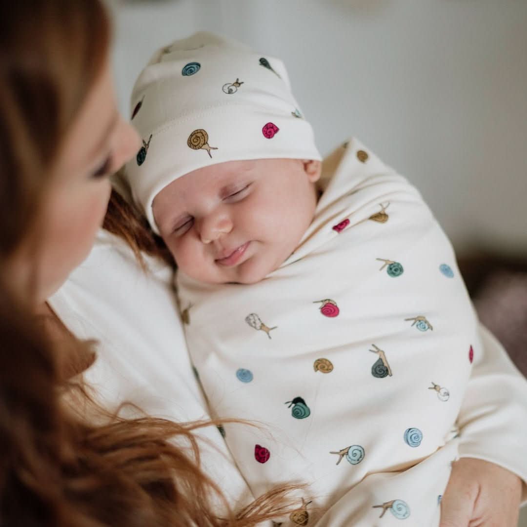 Bamboo Baby Capsule Gift Box | Ditsy Snails & Cream