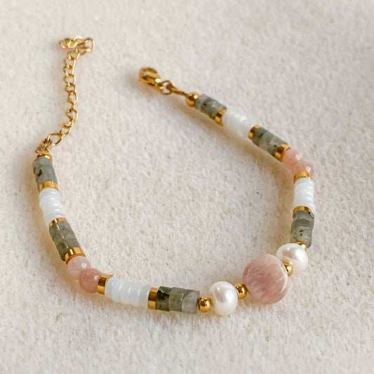 Bracelet en pierres naturelles et acier inoxydable plaqué or 18K | HÉCATE